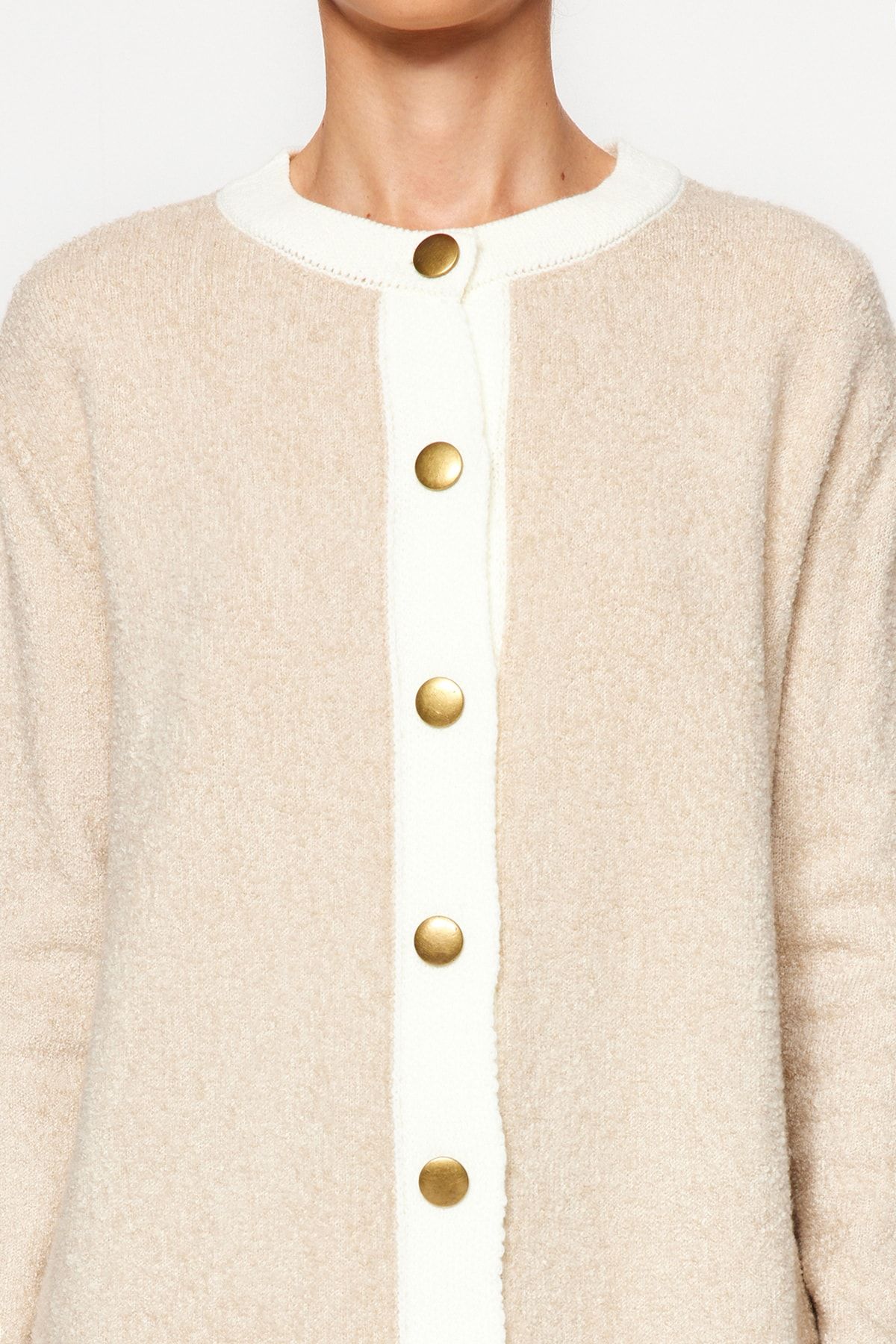 Trendyol Modest-Knitwear Cream Cardigan - Button Detail, TCTAW24TH00073 4