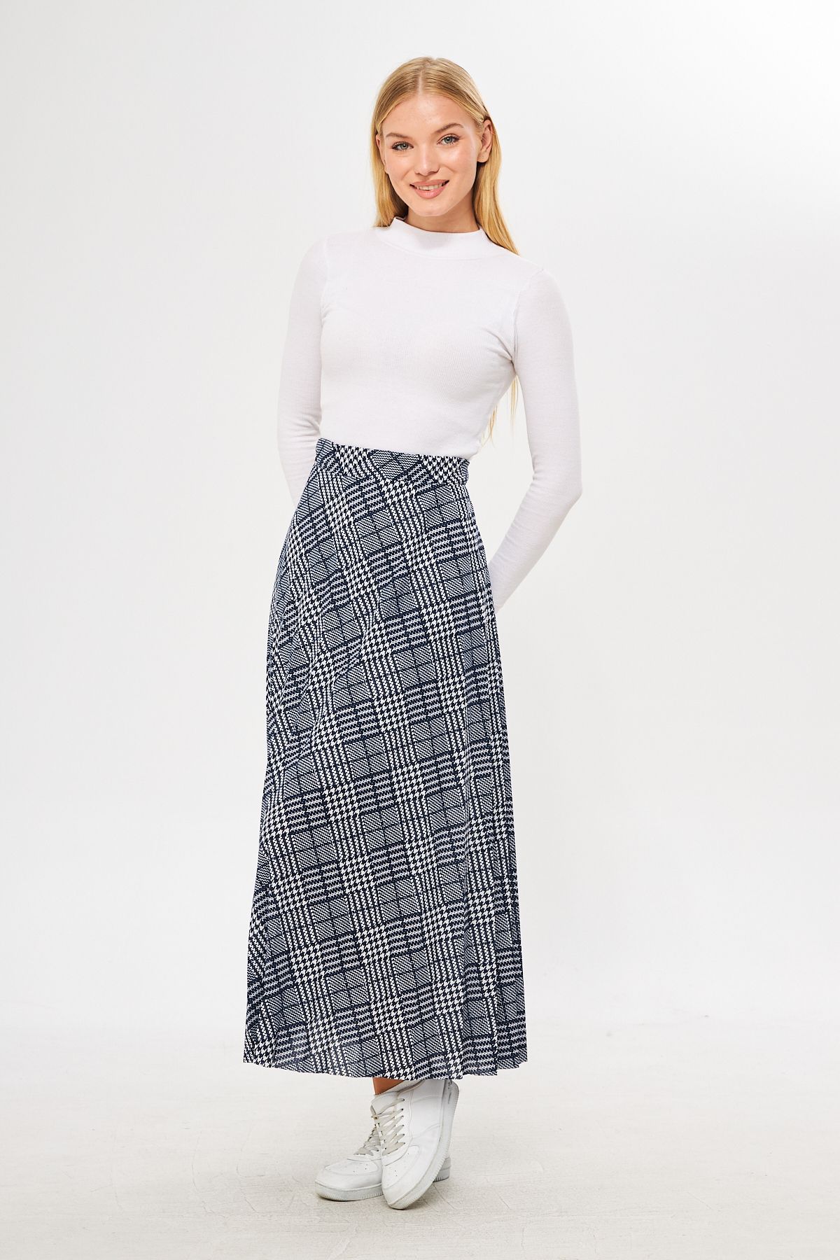 Navy blue clearance summer plaid skirt