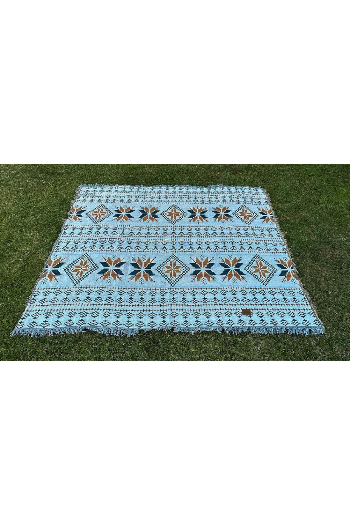 NG-CKLMCampout Rug