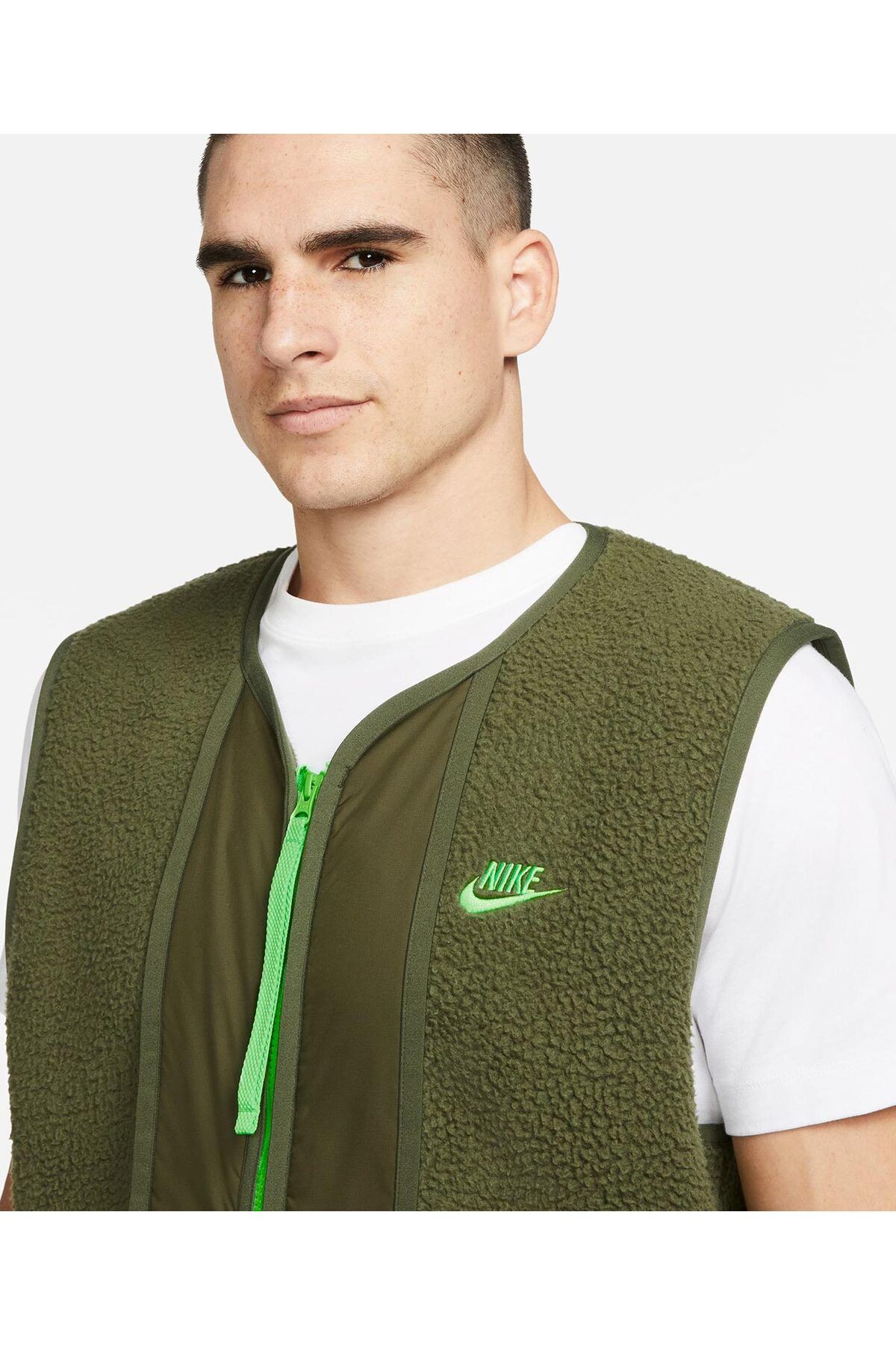 Nike Vest White Slim Fit Trendyol