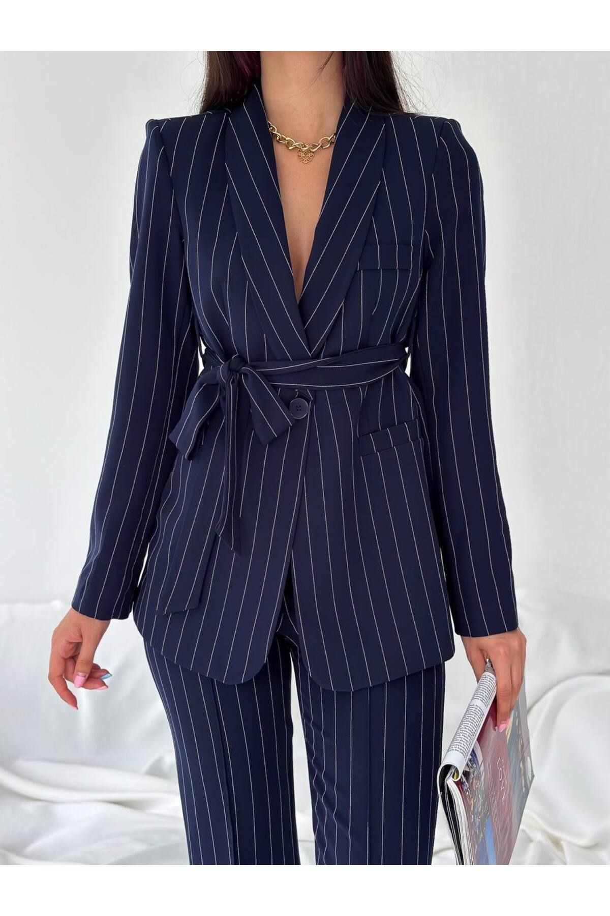 han fashion-Zavazovací pruhovaná umělá kapsa Šálový límec Blazer Bunda Pipe Noha Strečové kalhoty Oblek 3