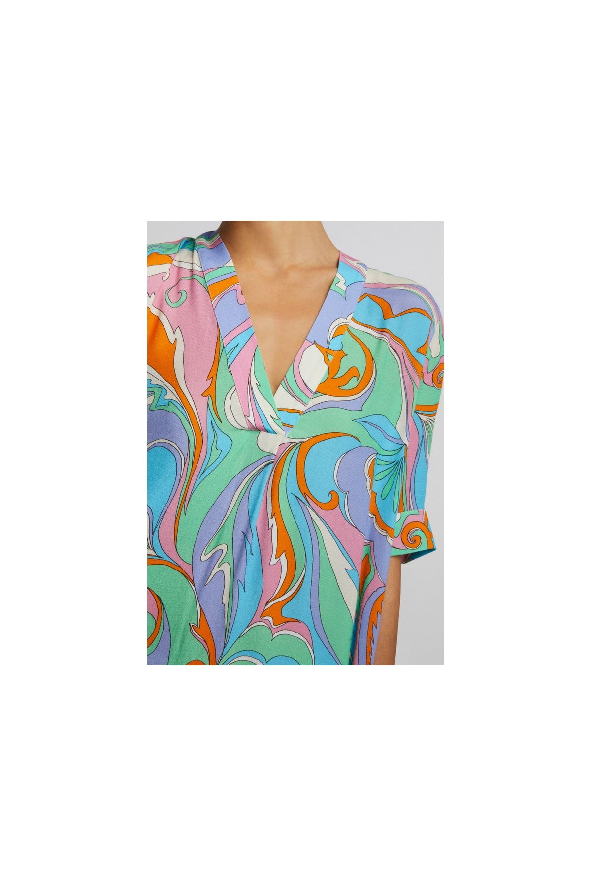 Rich & Royal-KLEID 3