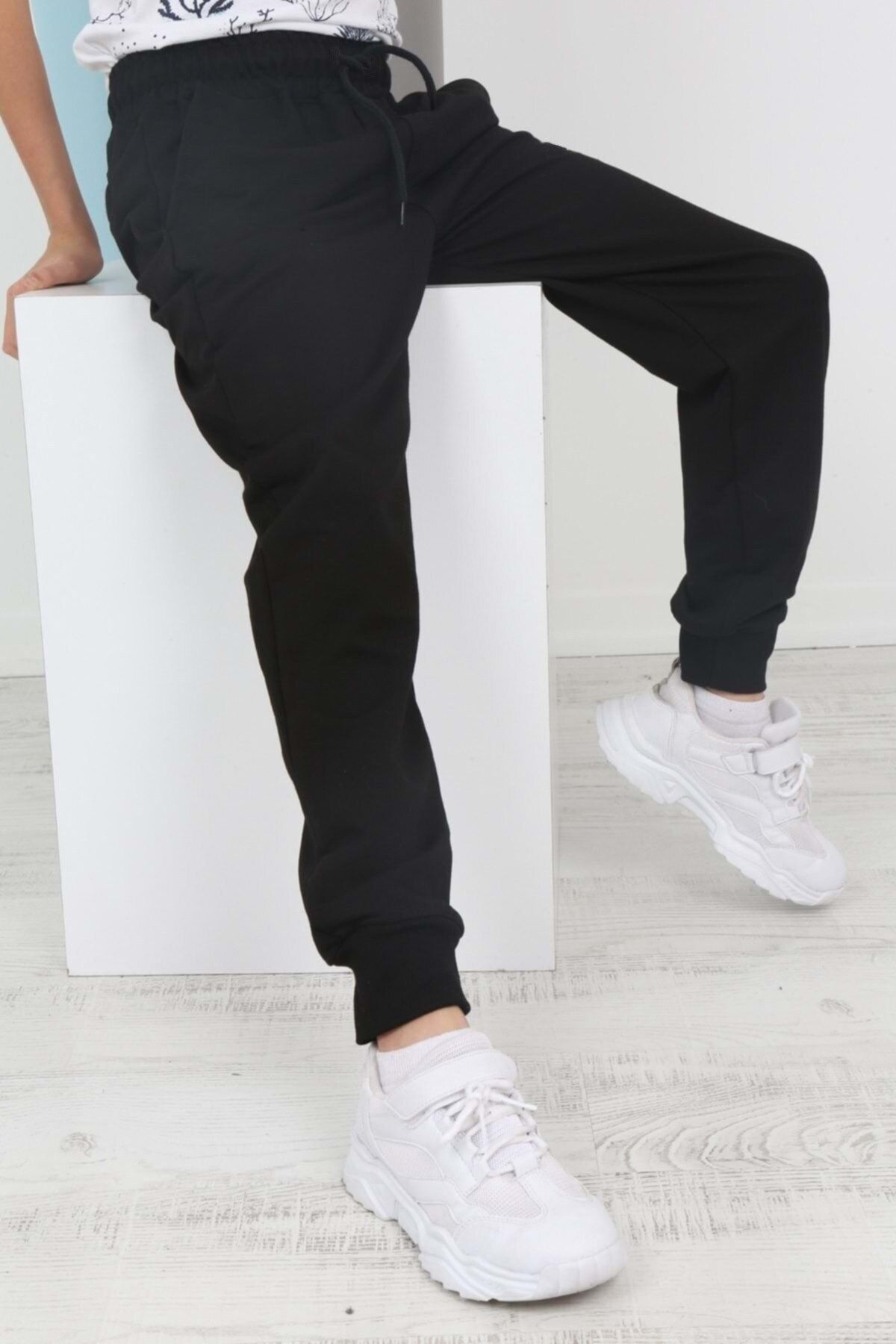 Düz 4’lü Cepli Jogger Erkek Eşofman Altı