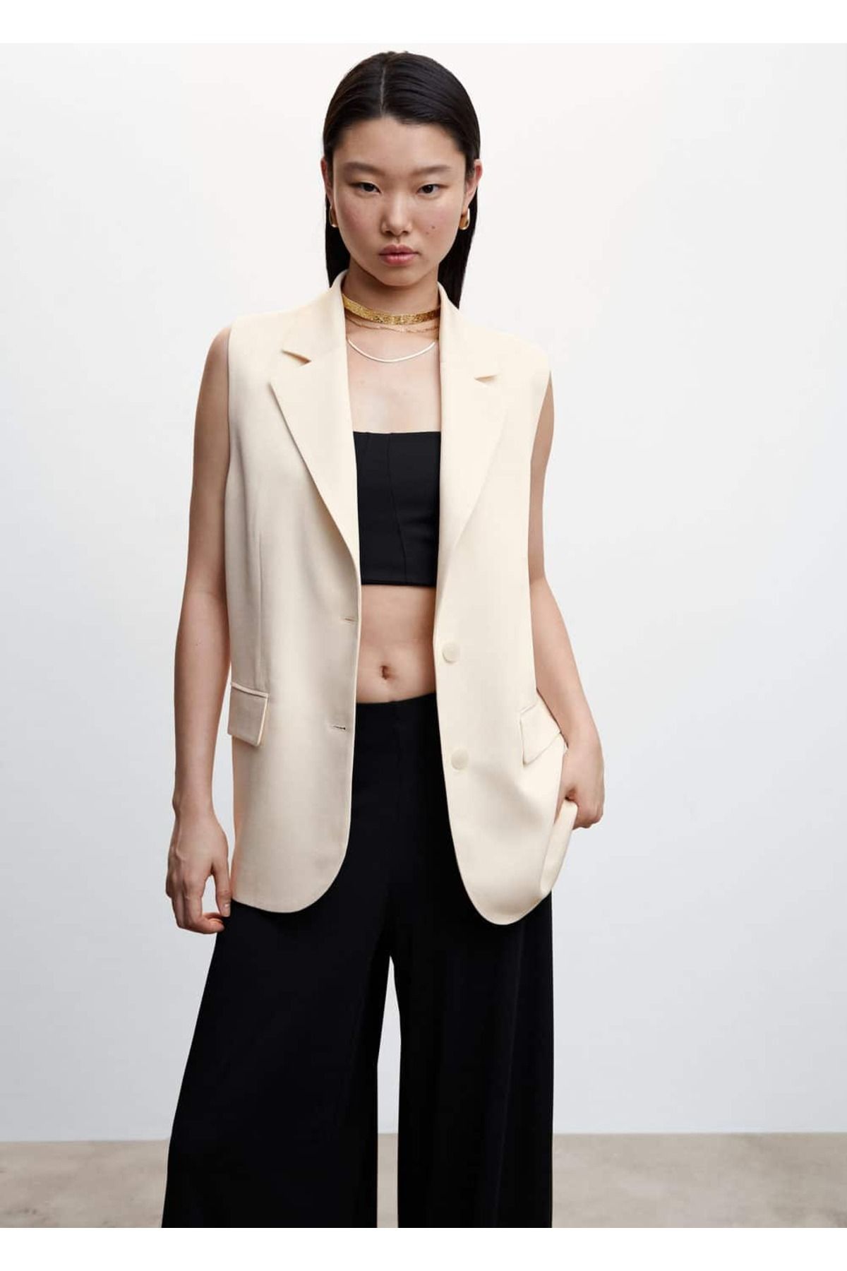 complete the look image