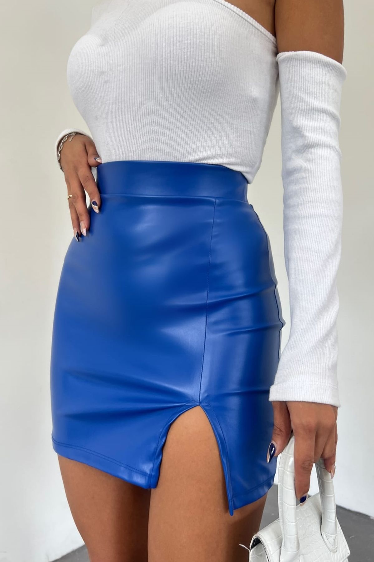 Navy leather mini skirt new arrivals