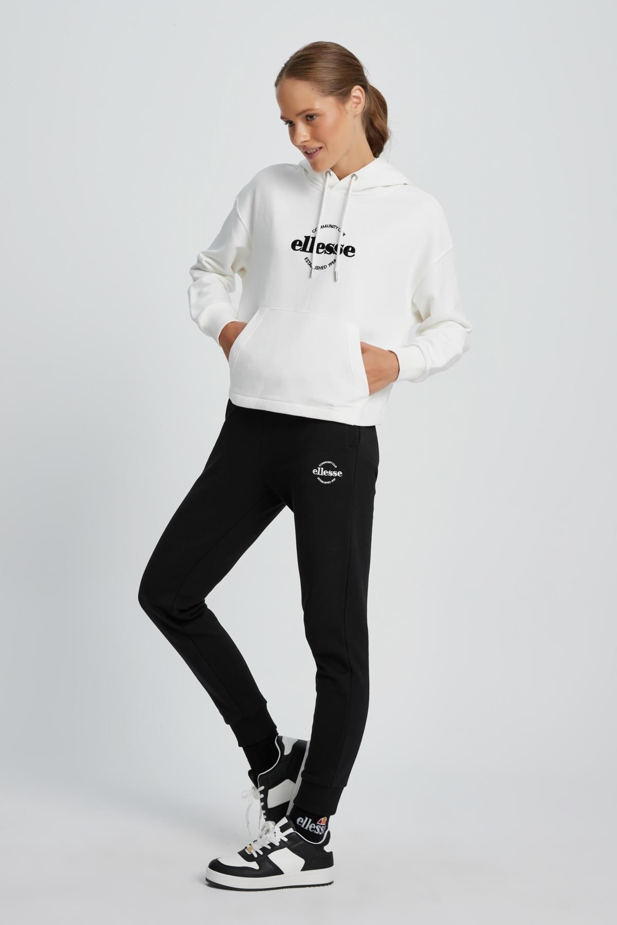Womens ellesse hot sale tracksuit set