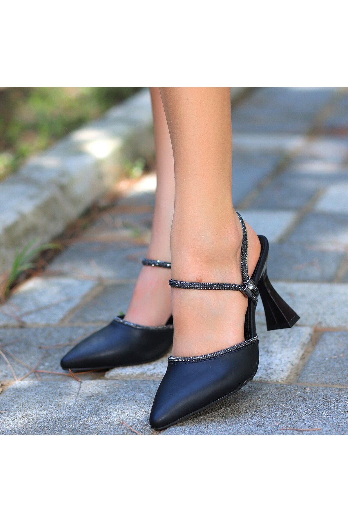 Kadın Woti Siyah Cit Topuklu Ayakkabı