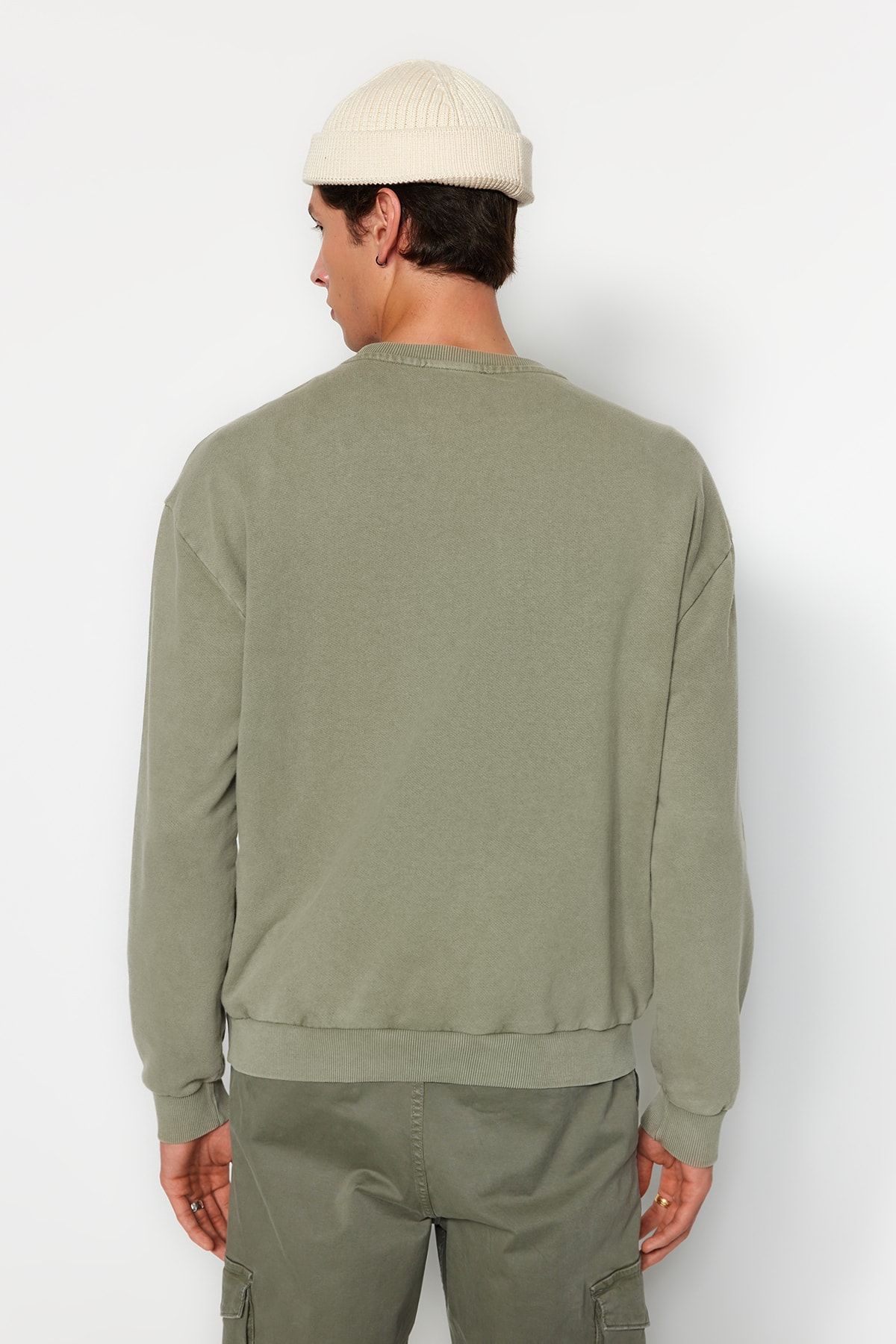 Trendyol Collection-Zelená 100% bavlna Premium oversize/široký střih stárnoucí/bledý efekt mikina TMNAW24SW00021 8