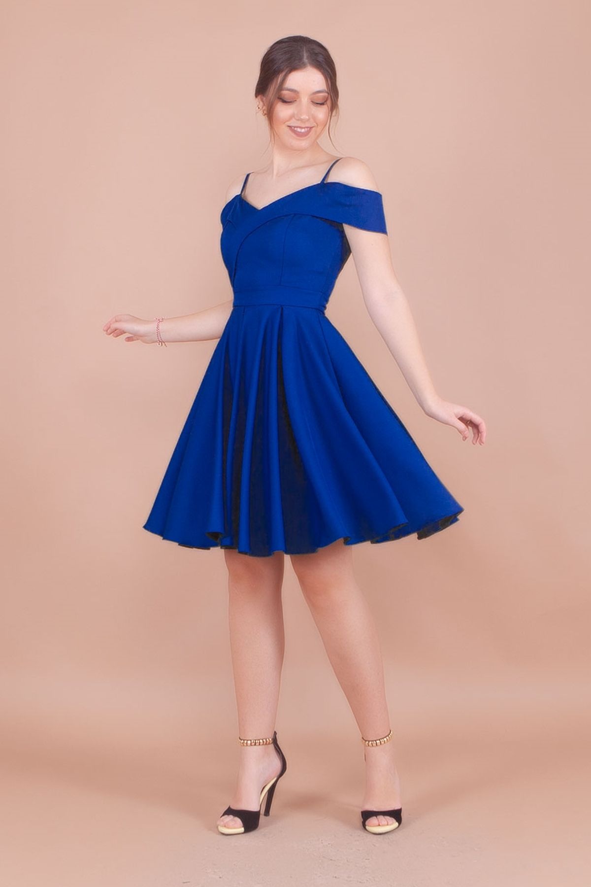 Off saks formal dresses clearance