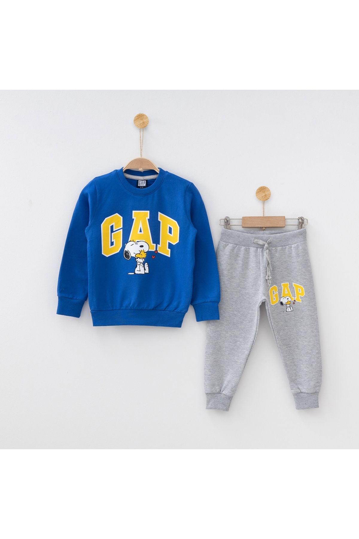 3t tracksuit hotsell