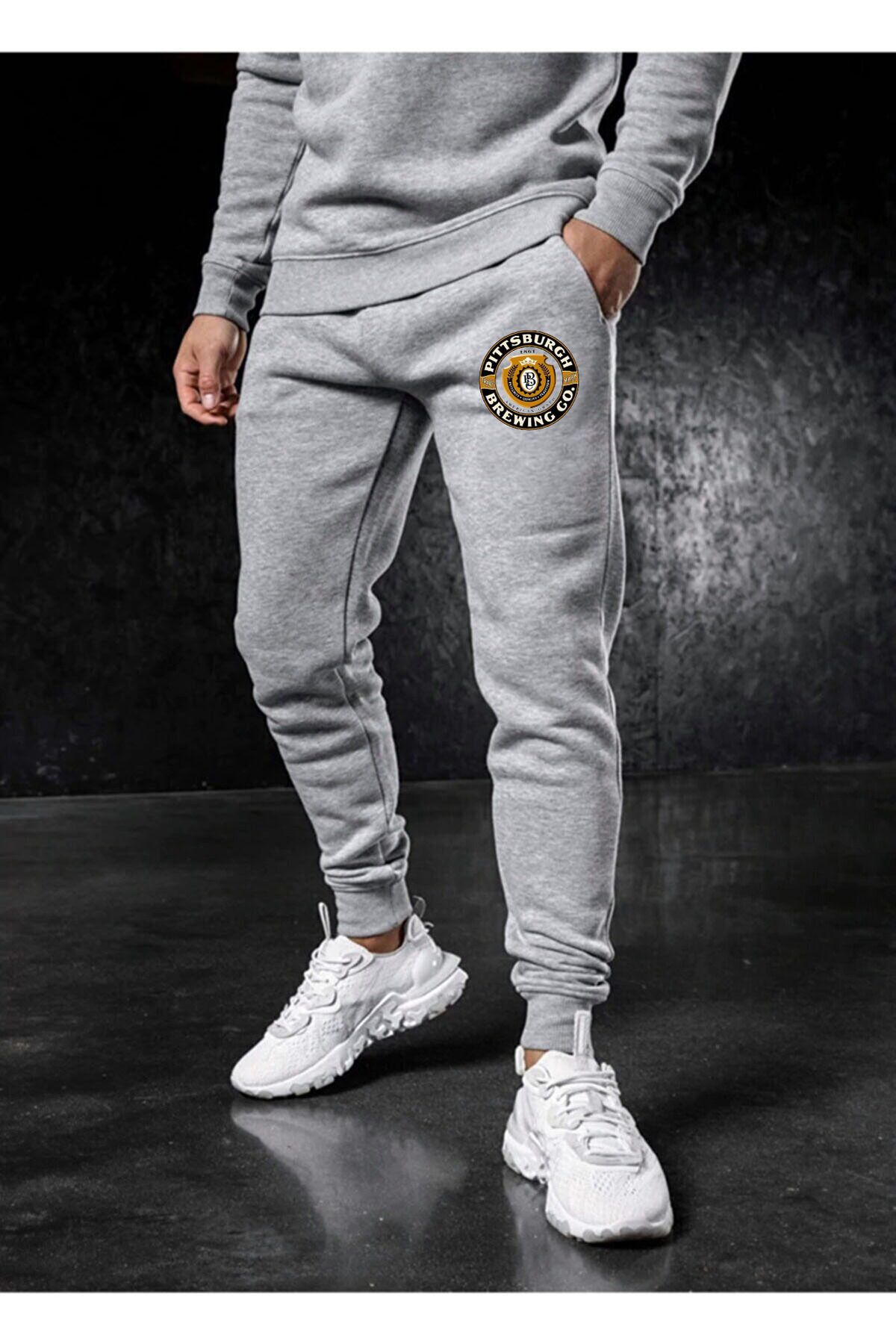 Moos Men s Gray Slim Fit Jogger Sweatpants Printed Trendyol