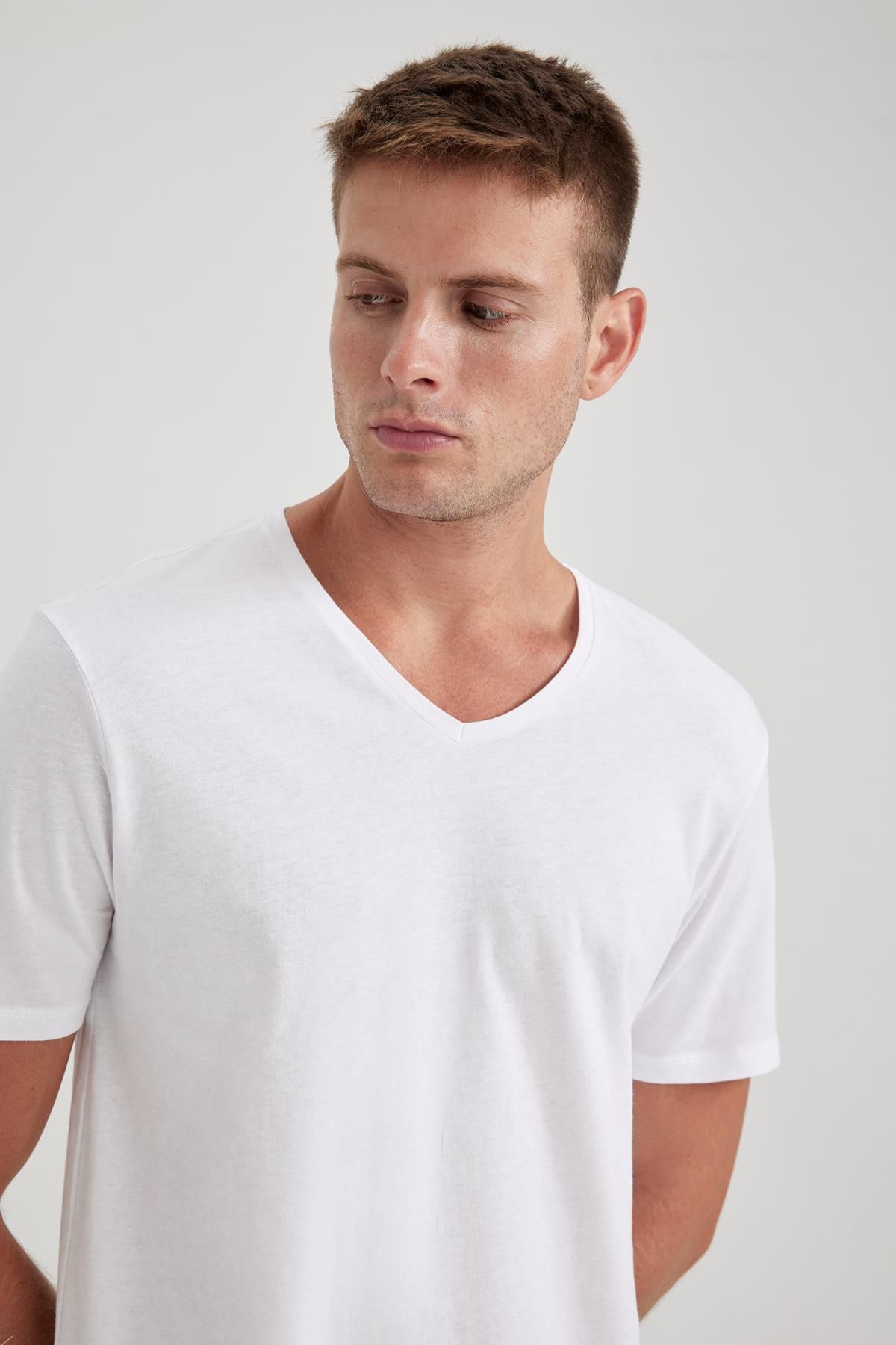DeFacto-V-nyakú Slim Fit póló 6
