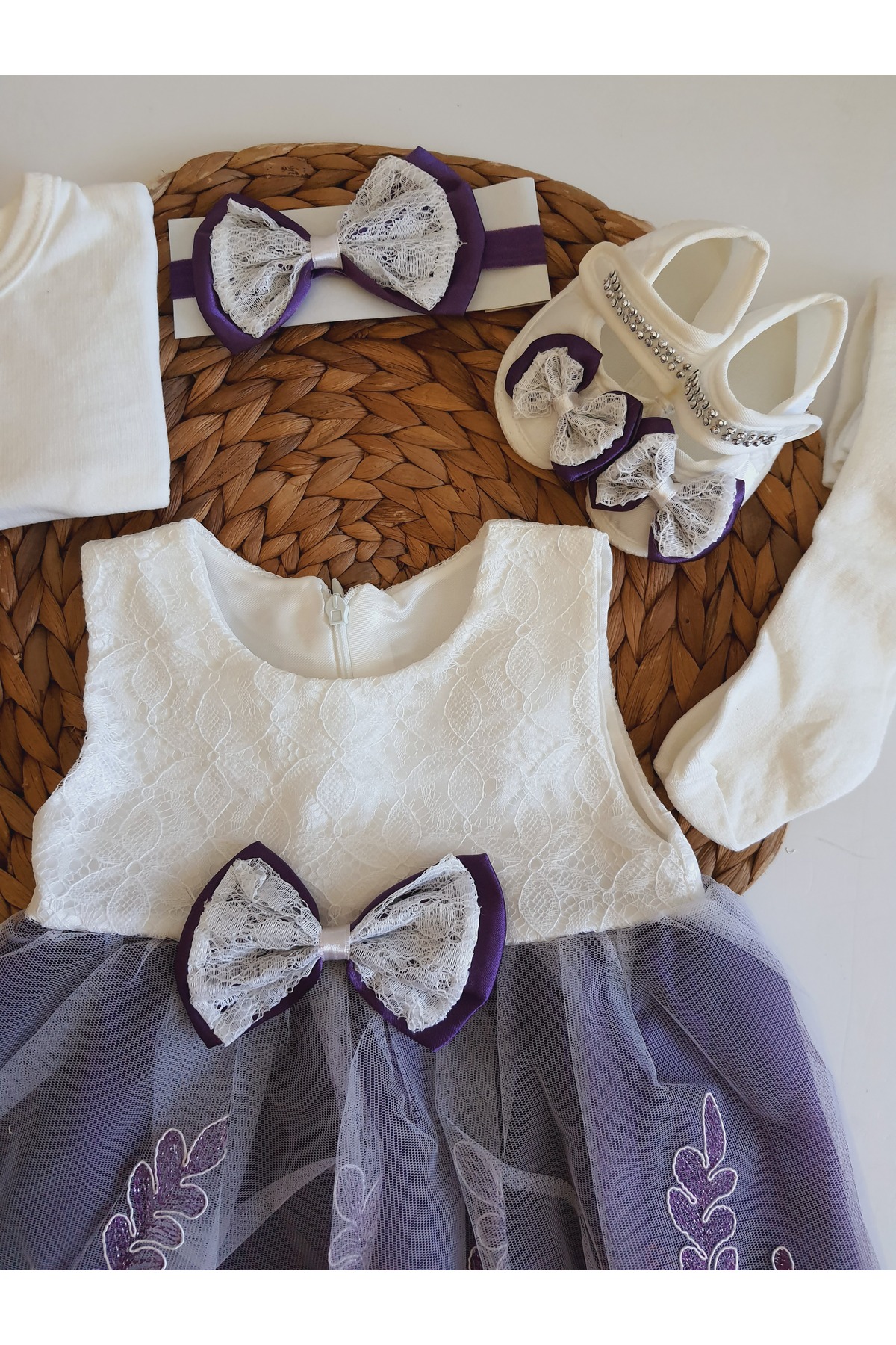 PİLEKİ BABY Kız Bebek 0-6 Ay Gelinlik Elbise 5 Li Mevlütlük Set Dantelli Elbise fotoğrafı 2 (önizleme)