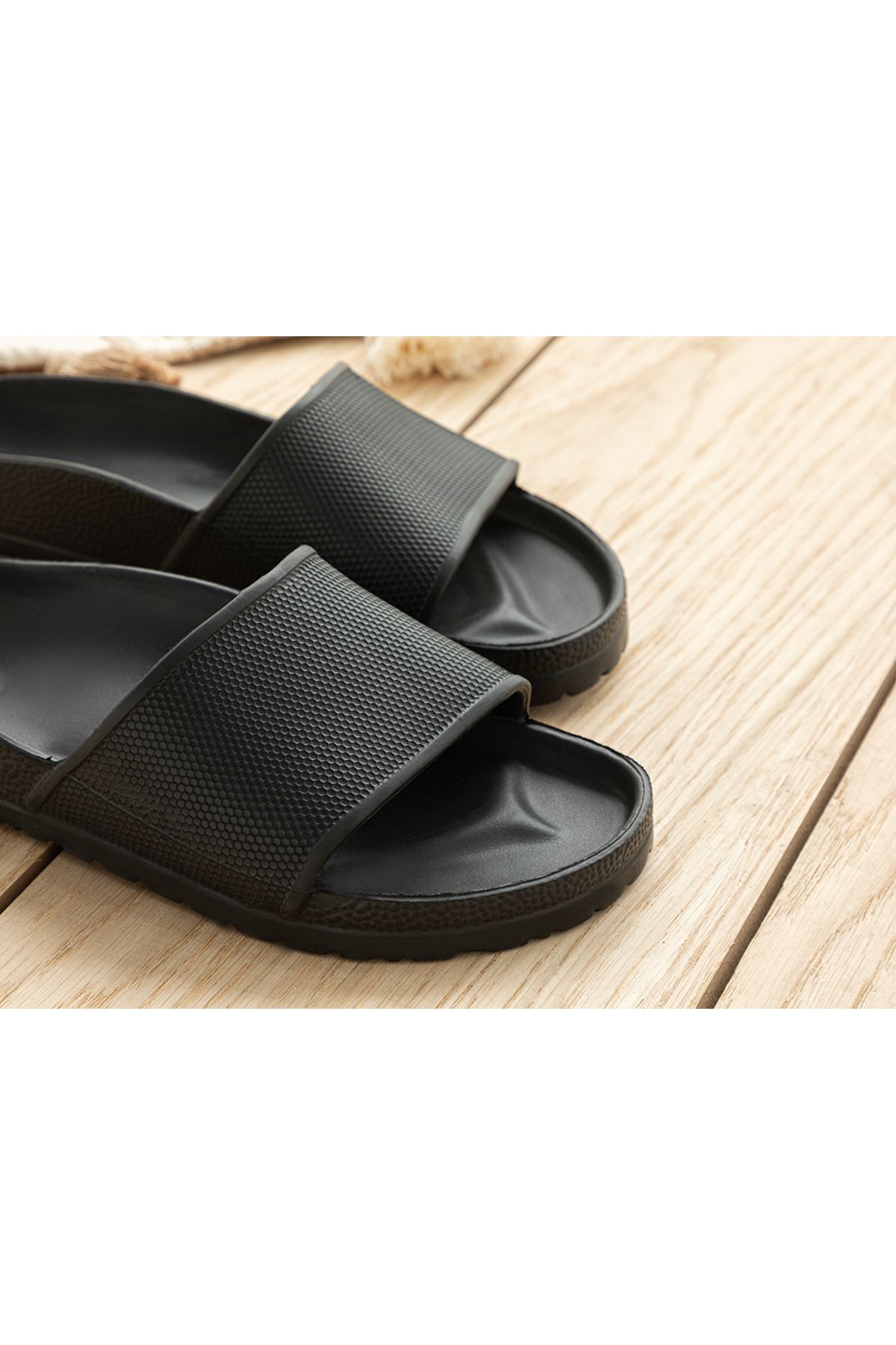 دمپایی سیاه مردانه Slipper Street Olive Eva 43 English Home