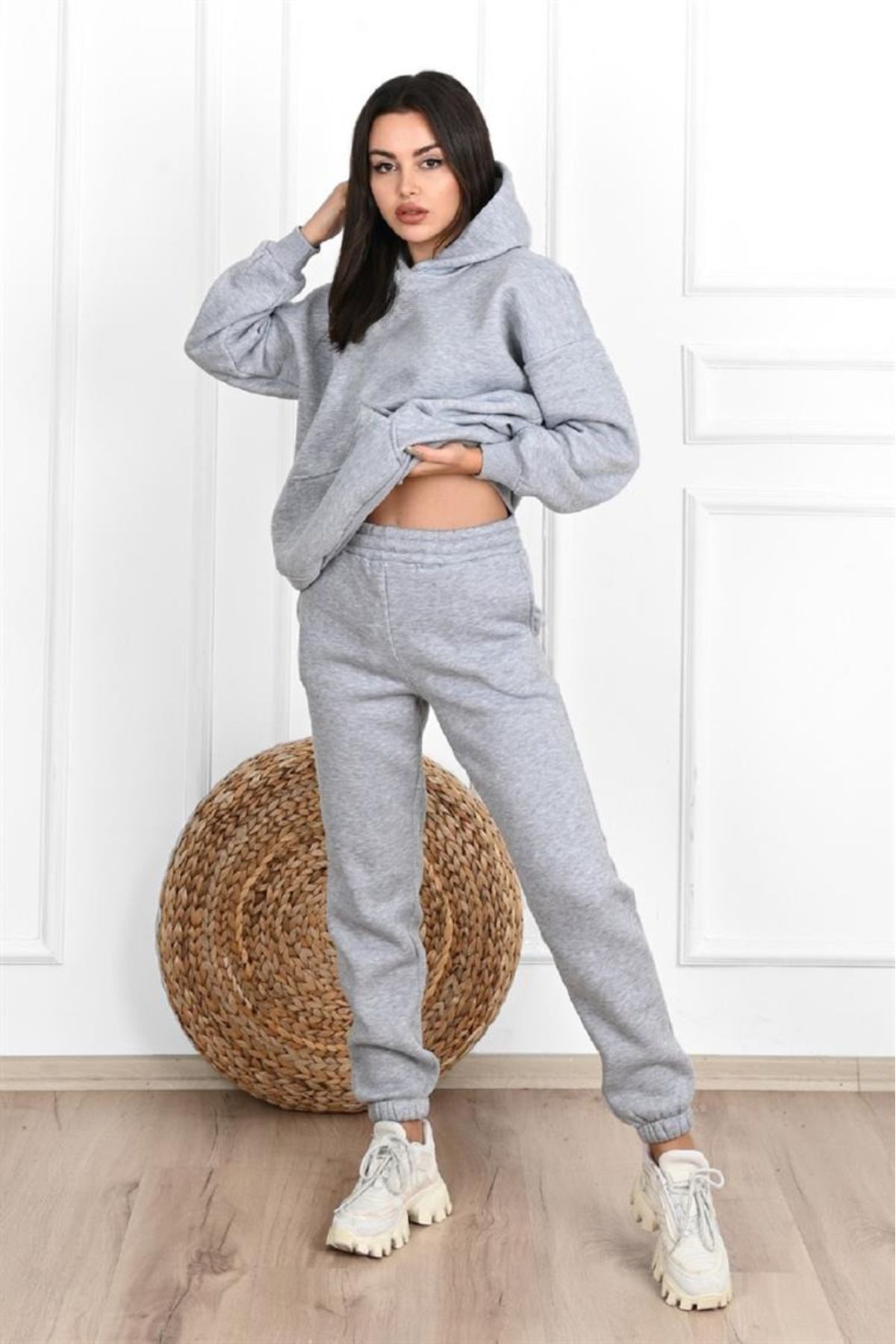 Cheap sweatsuit sets 2025