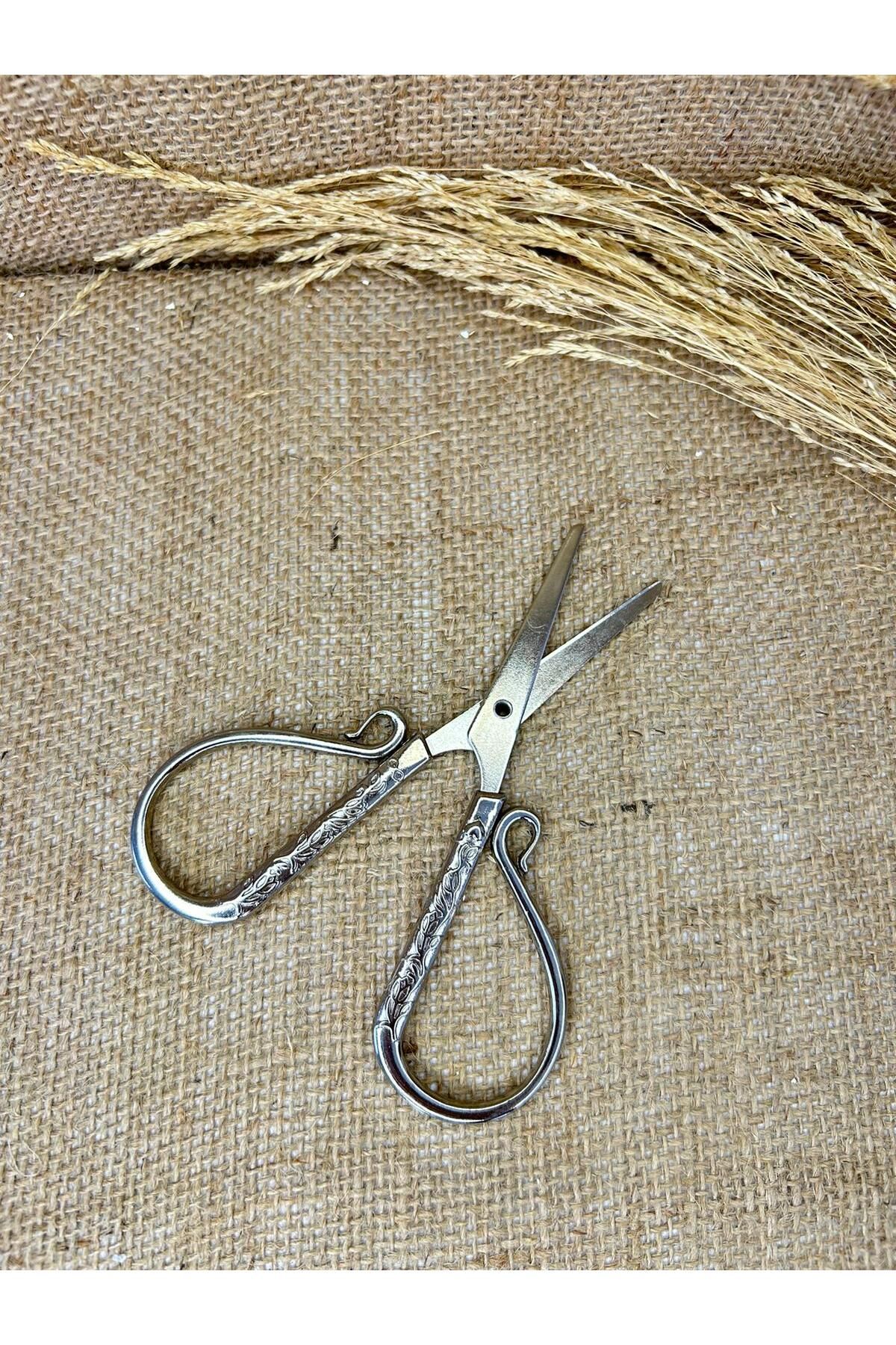TutkuSetUp-Promise/Engagement Scissors, Curved Silver Embroidered Scissors 2