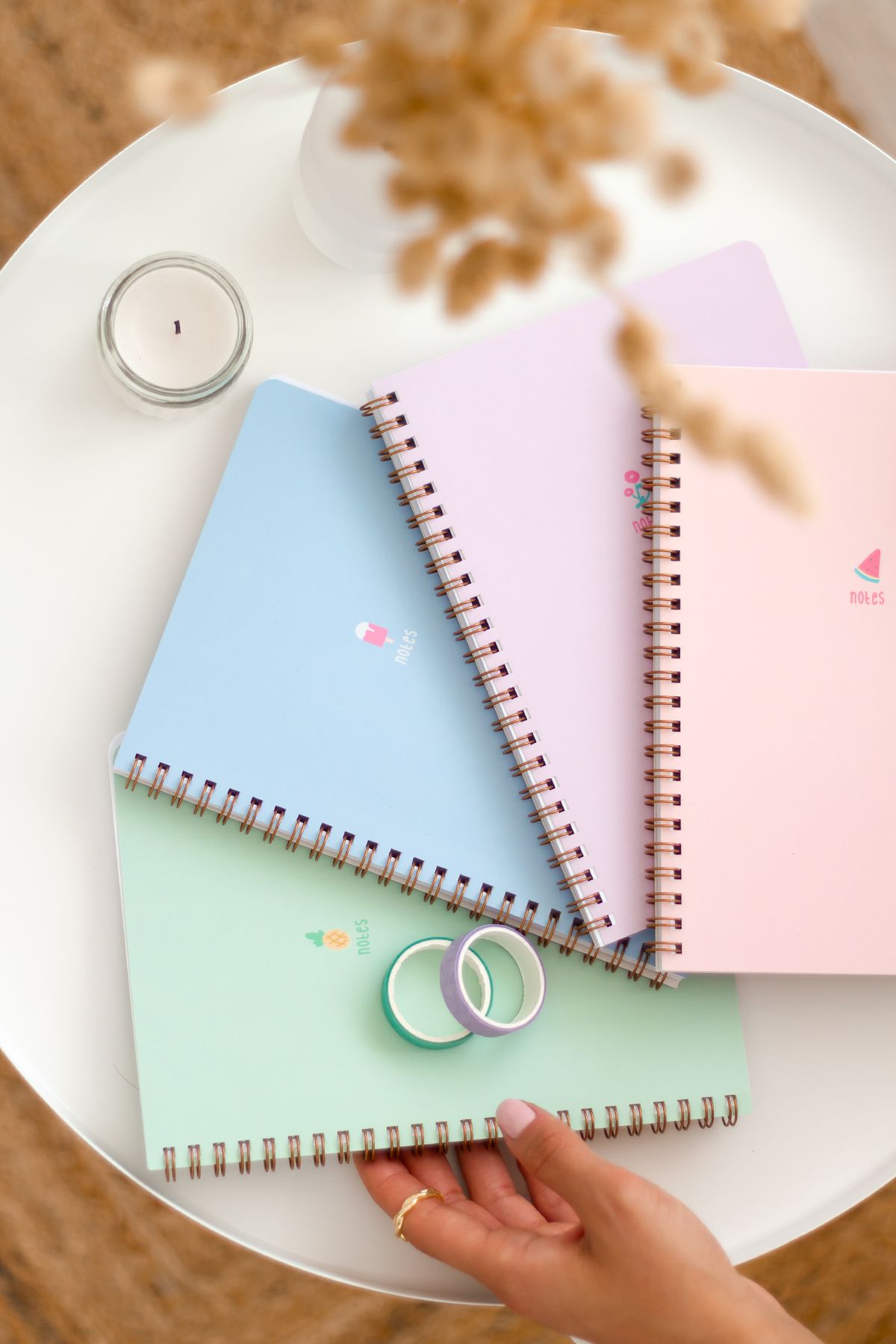 Matt Notebook-دفتر مدرسي حلزوني مقاس A5 80 ورقة، مجموعة من 4 - مربعات 3