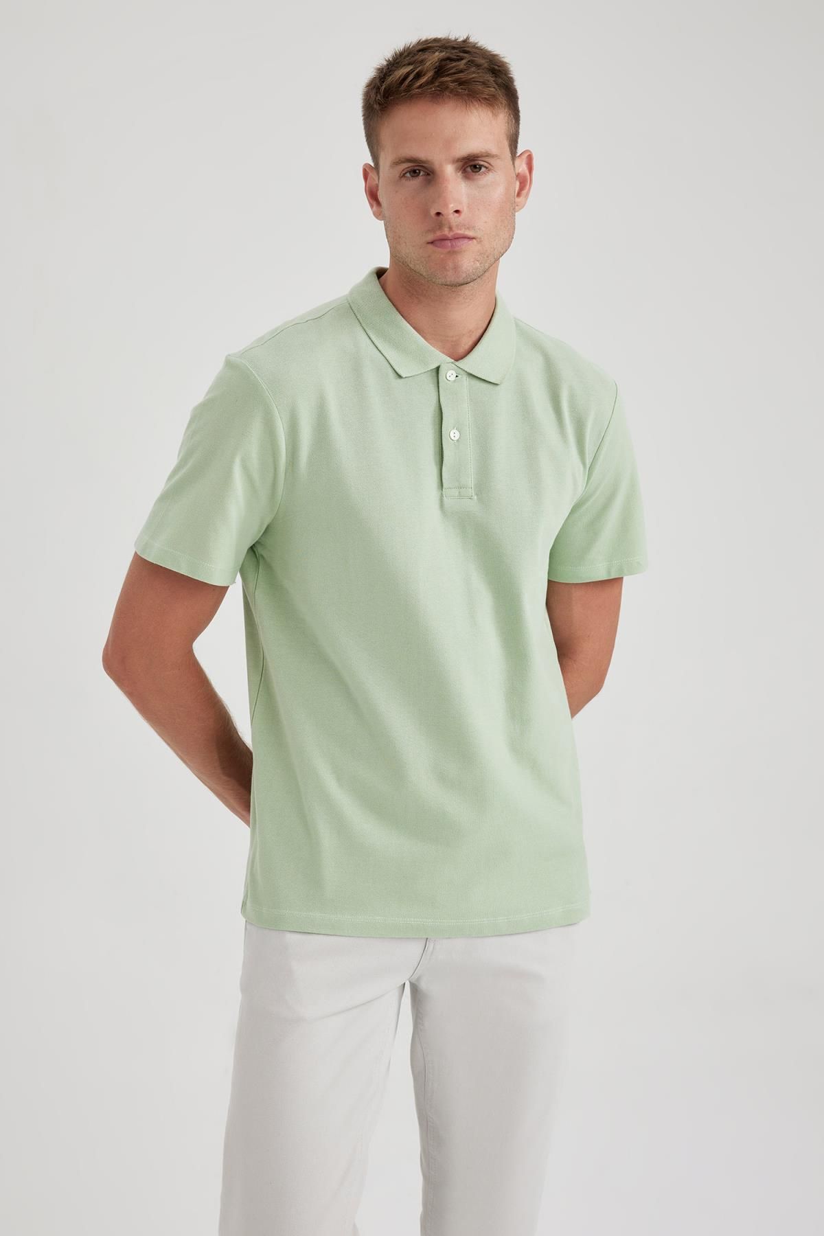 DeFacto-Kurzarm-T-Shirt mit Polokragen in normaler Passform 4