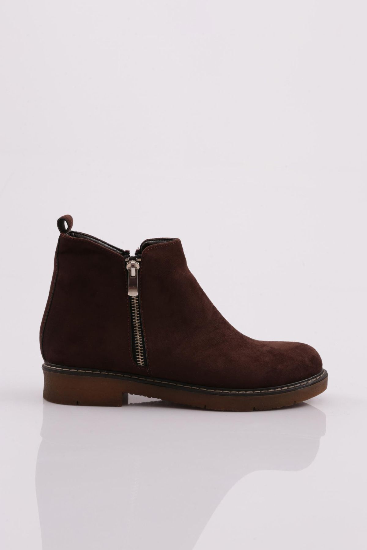 Dark brown suede hotsell chelsea boots womens