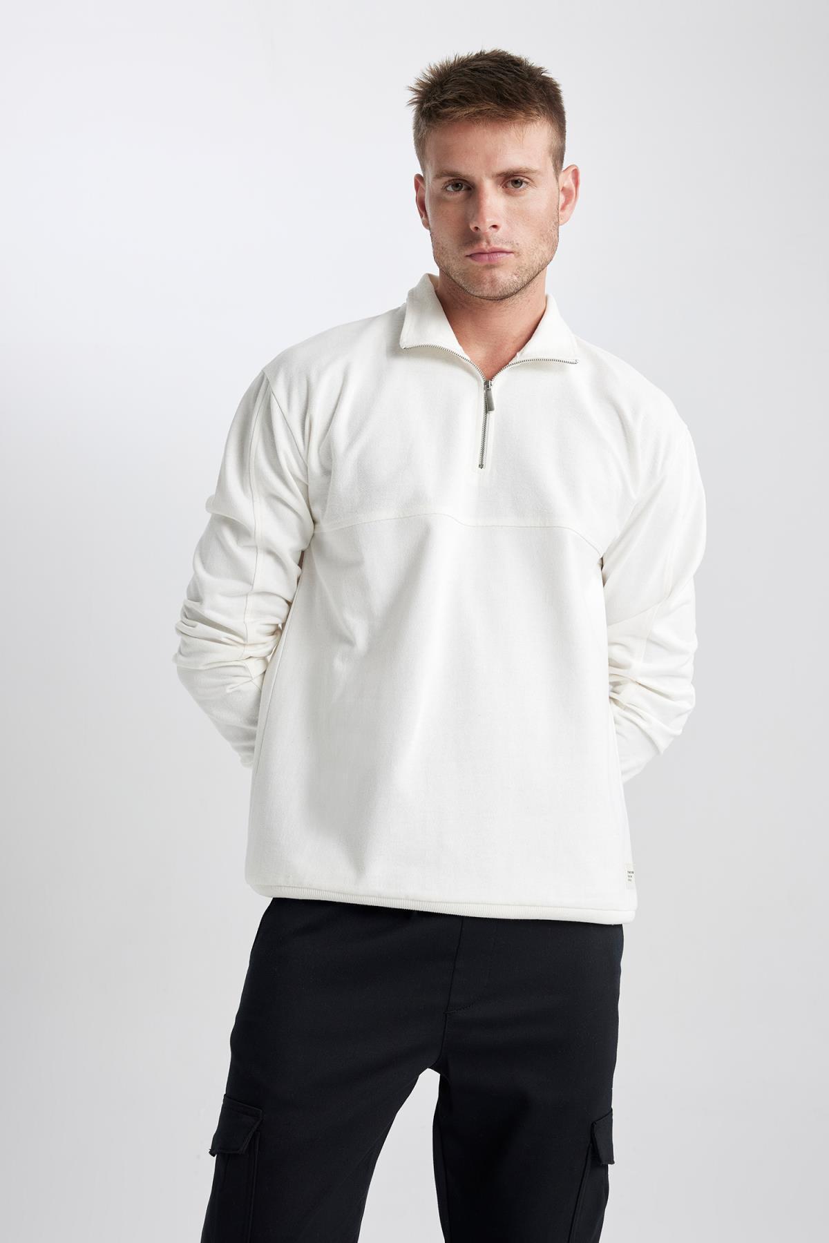 سویشرت دفاکتو Y2055AZ23AU