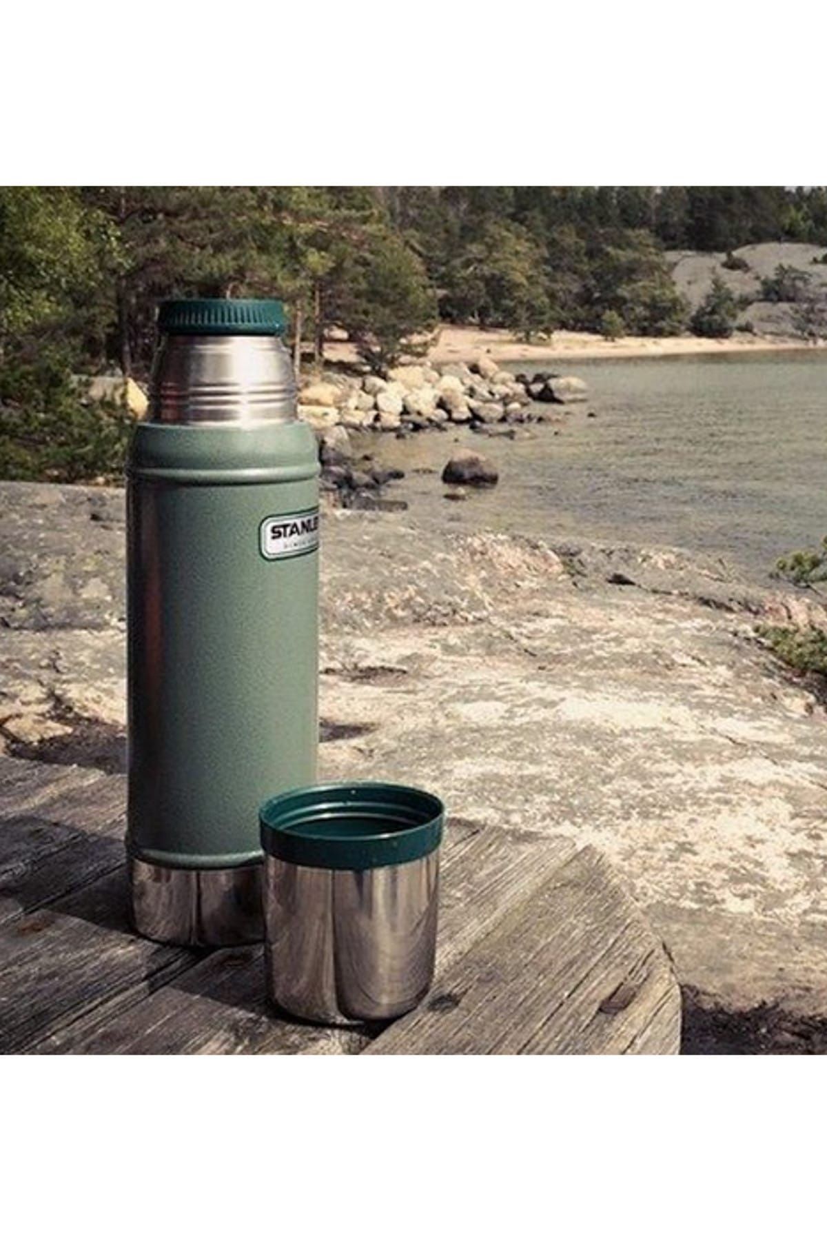 قمقمه ورزشی چند رنگ کلاسیک Vacuum Thermos 0.75 Lt Stanley