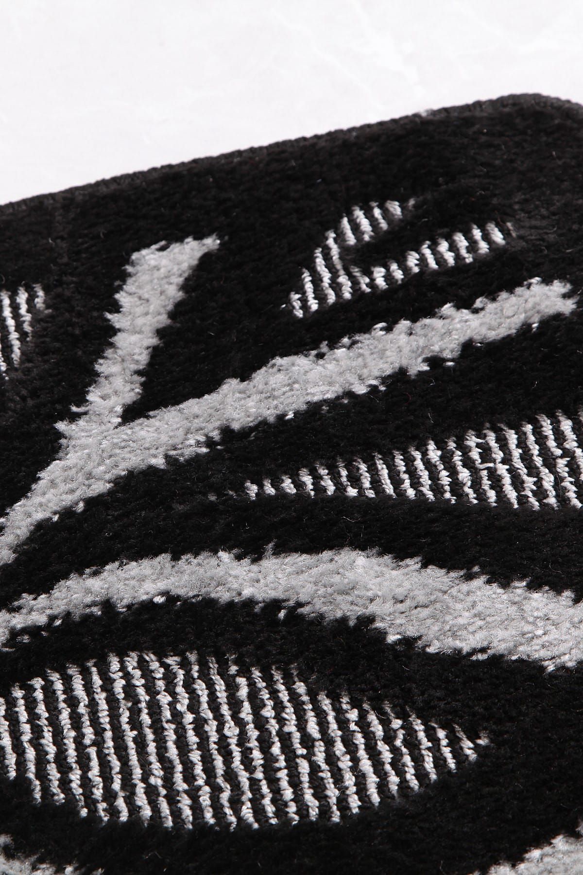 Confetti-Lotus 60x100 50x60 cm BQ Black Bath Rug 2