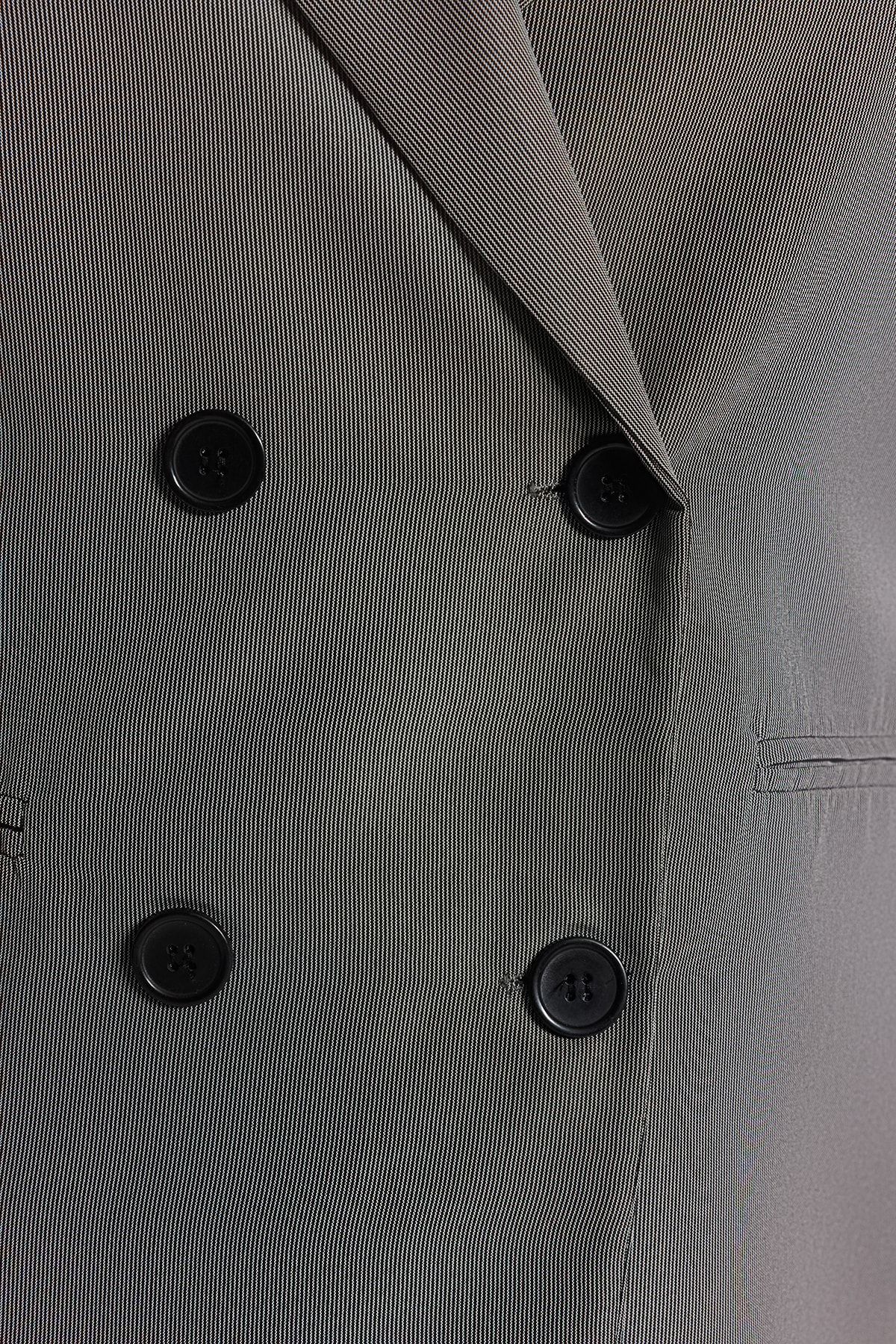 Trendyol Curve-Graue zweireihige Blazerjacke in großer Größe – gefüttert TBBAW24AG00003 4
