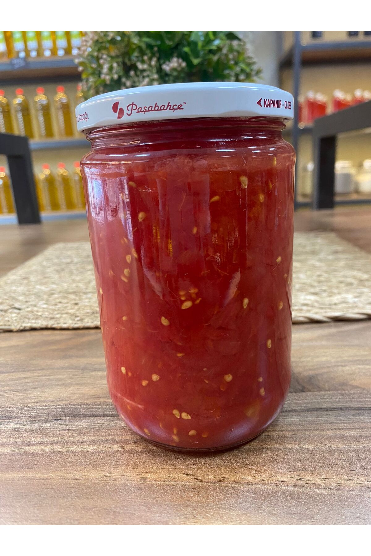 Hatay Has Çiftlik Domates Konservesi 1 ADET (660cc)