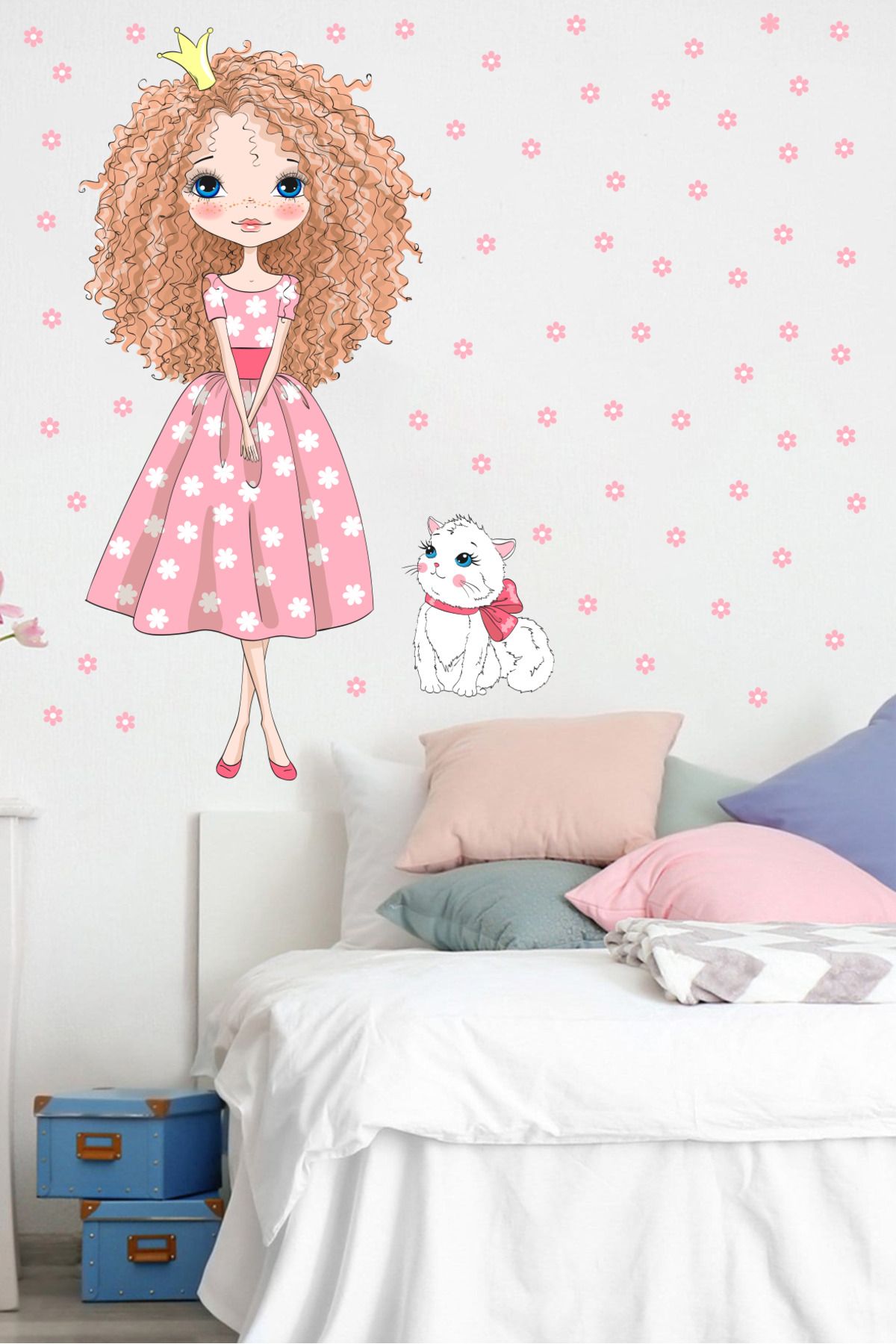 efekt reklam Red Haired Girl and Her Cat Baby Kids Room Wall Sticker Set