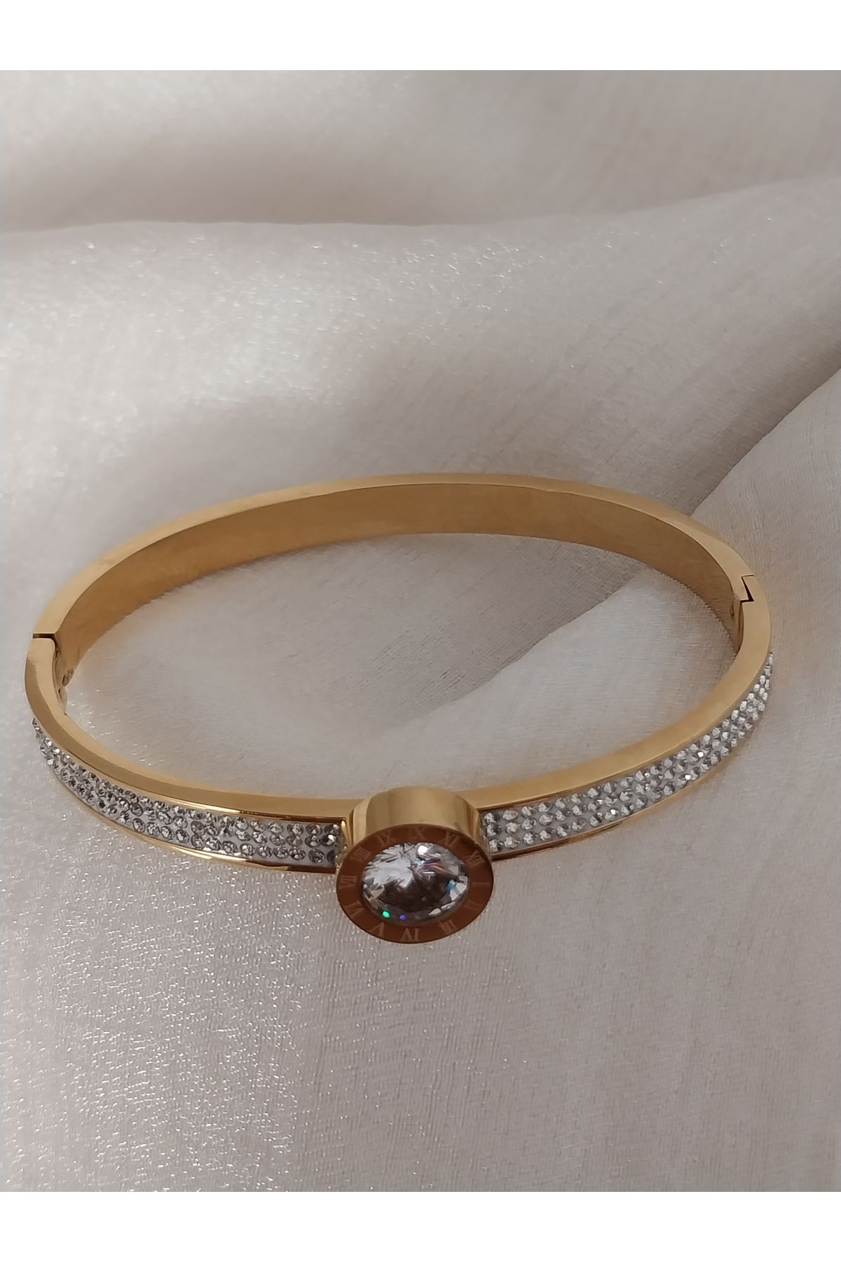 Mk diamond hotsell bracelet