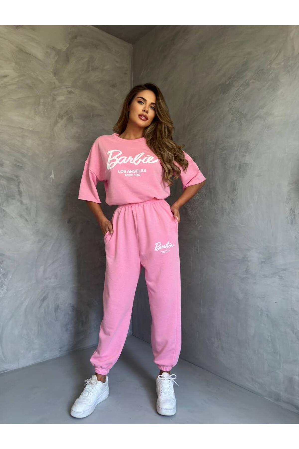 Love hotsell pink tracksuit