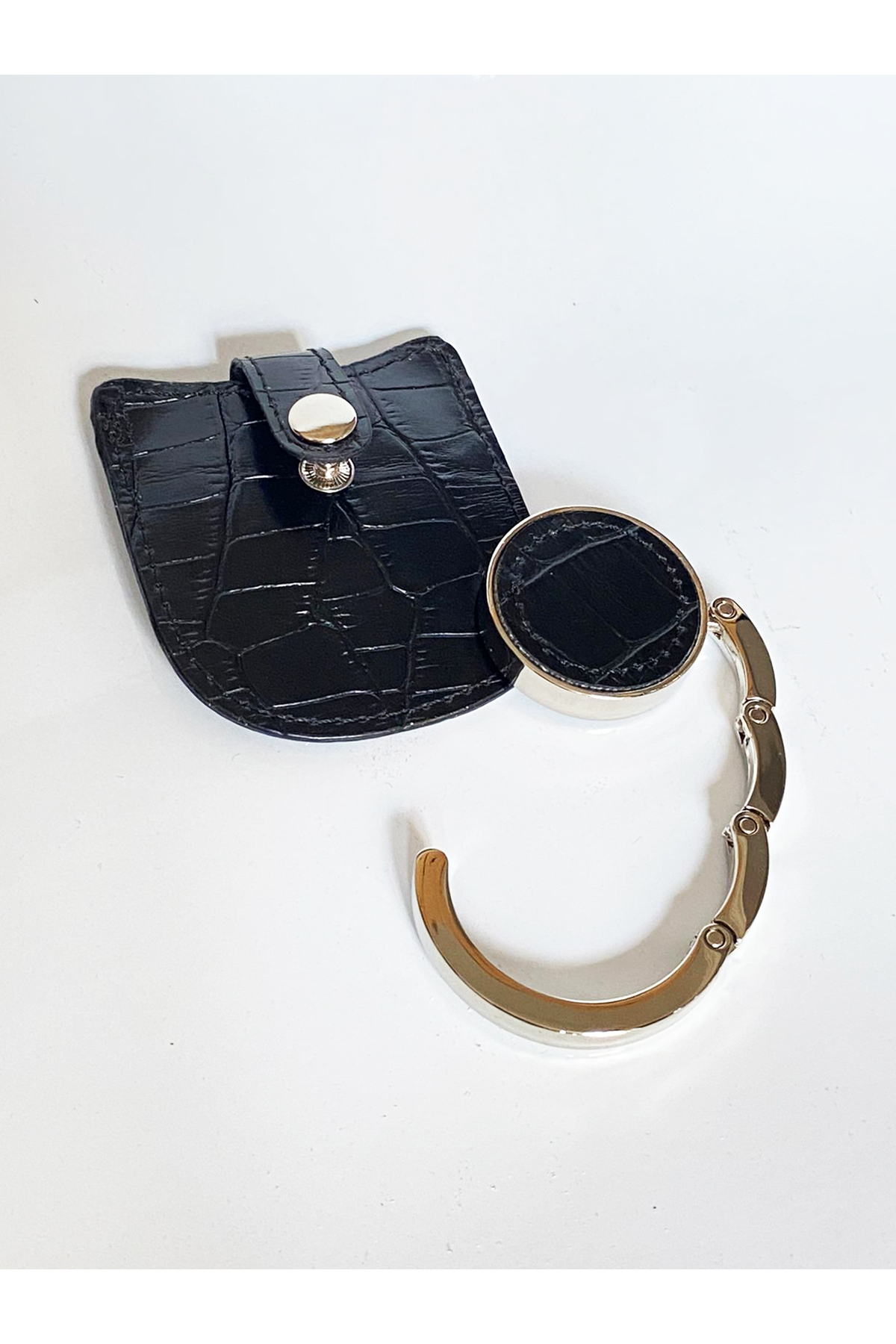 Kayıp Yüzük Deri Kılıflı Metal Çanta Askılığı