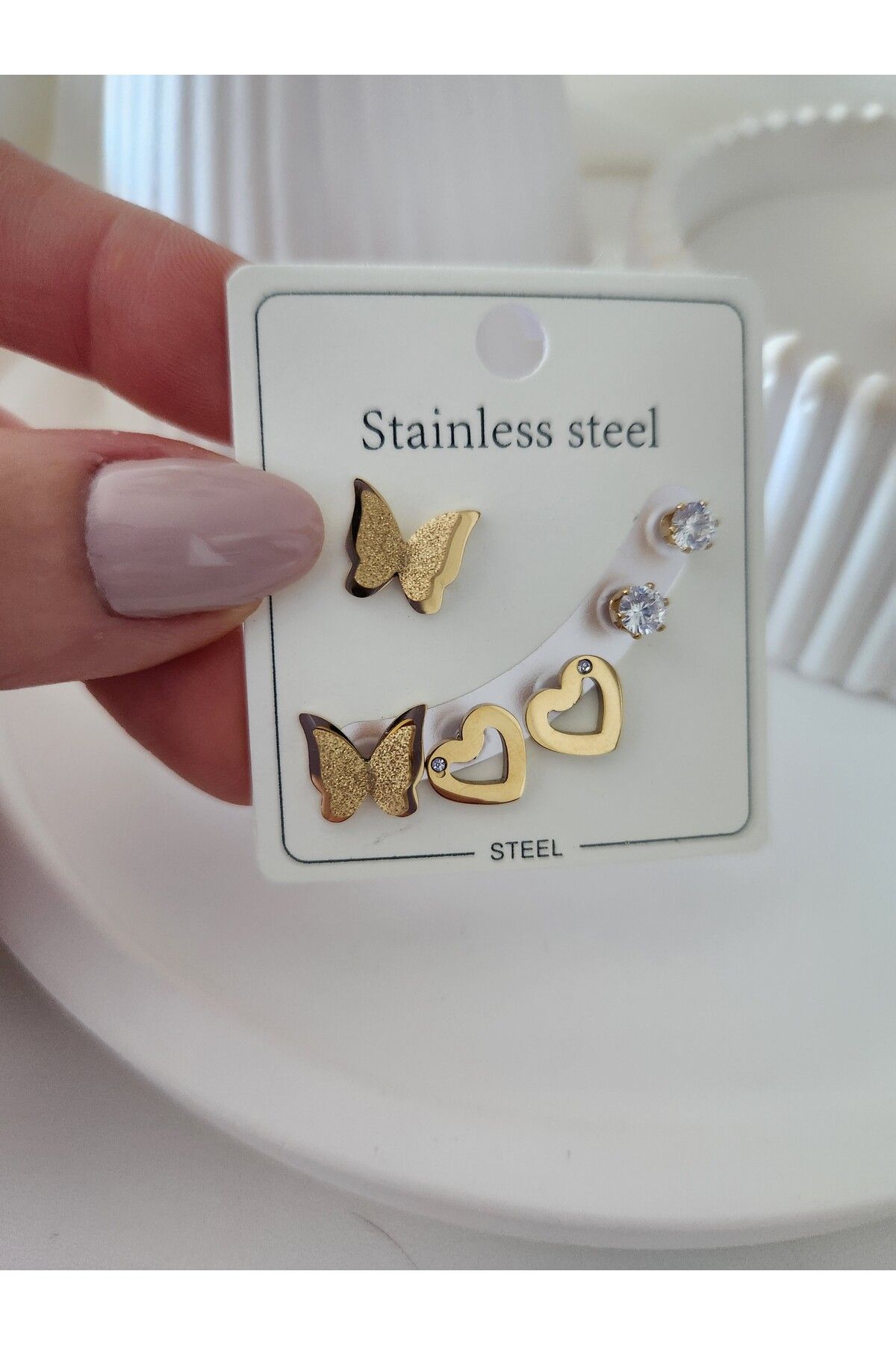 Stainless steel outlet earring set