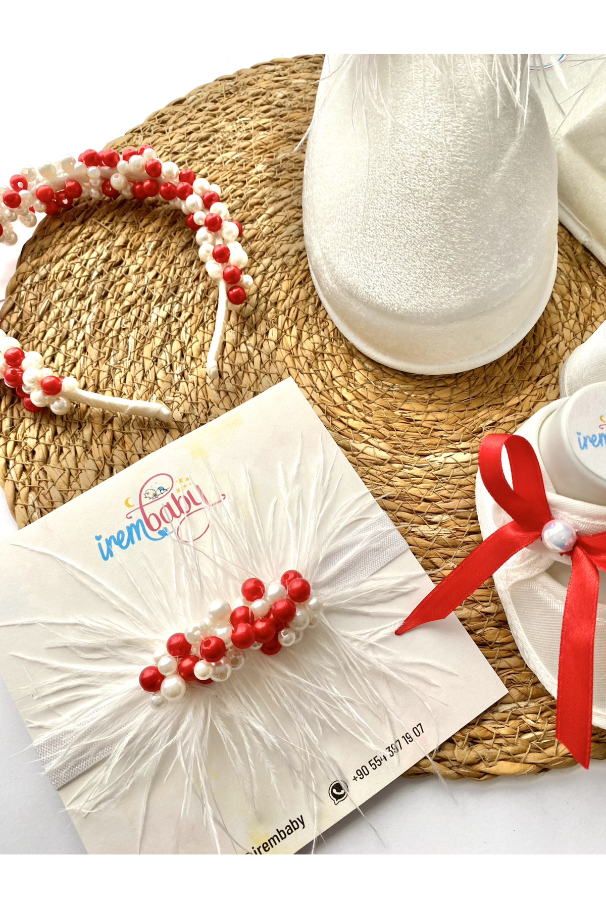 irembaby Anne Bebek Lohusa Seti Kırmızı İncili Tüylü Lohusa Tacı Terliği ve Bebek Ayakkabı Takım Özel Tasarım fotoğrafı 3 (önizleme)