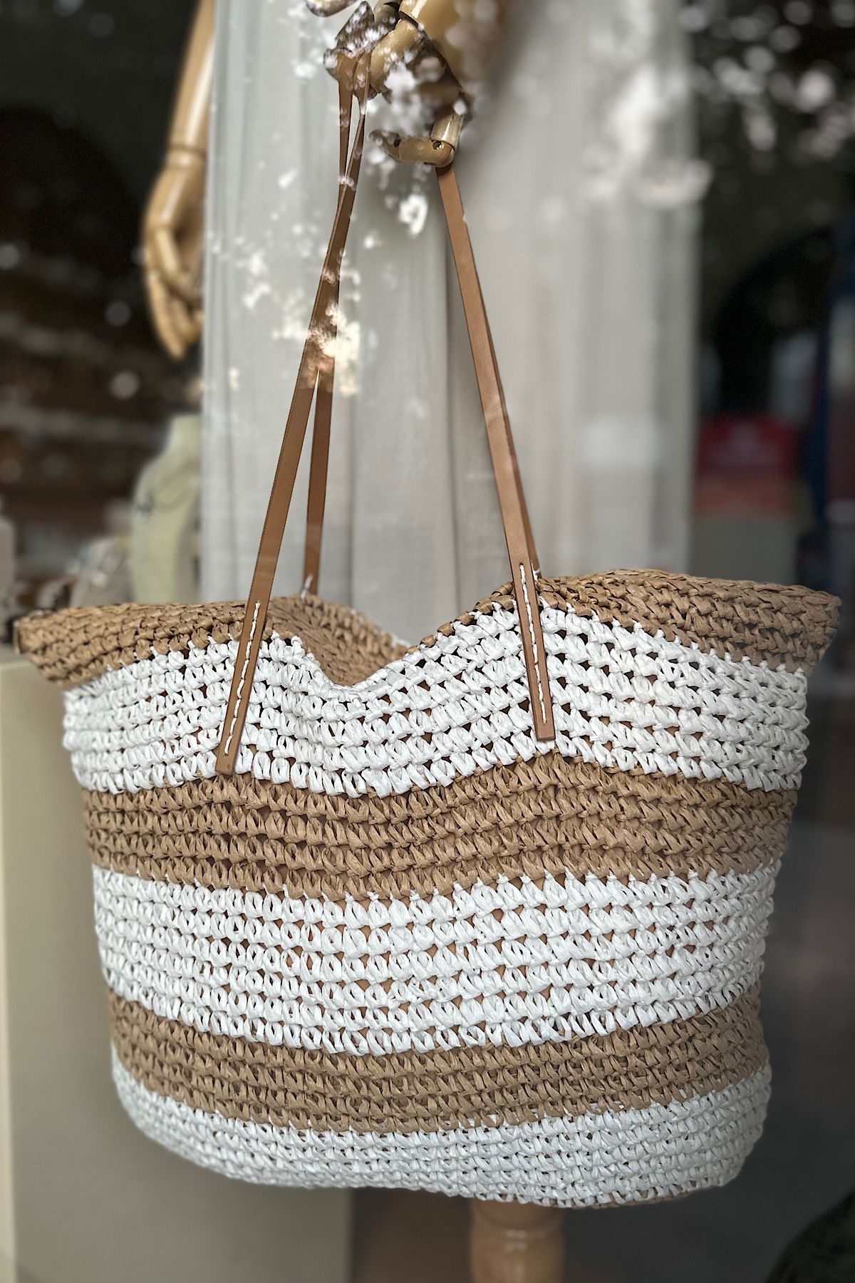 Large straw bag best sale with leather handles