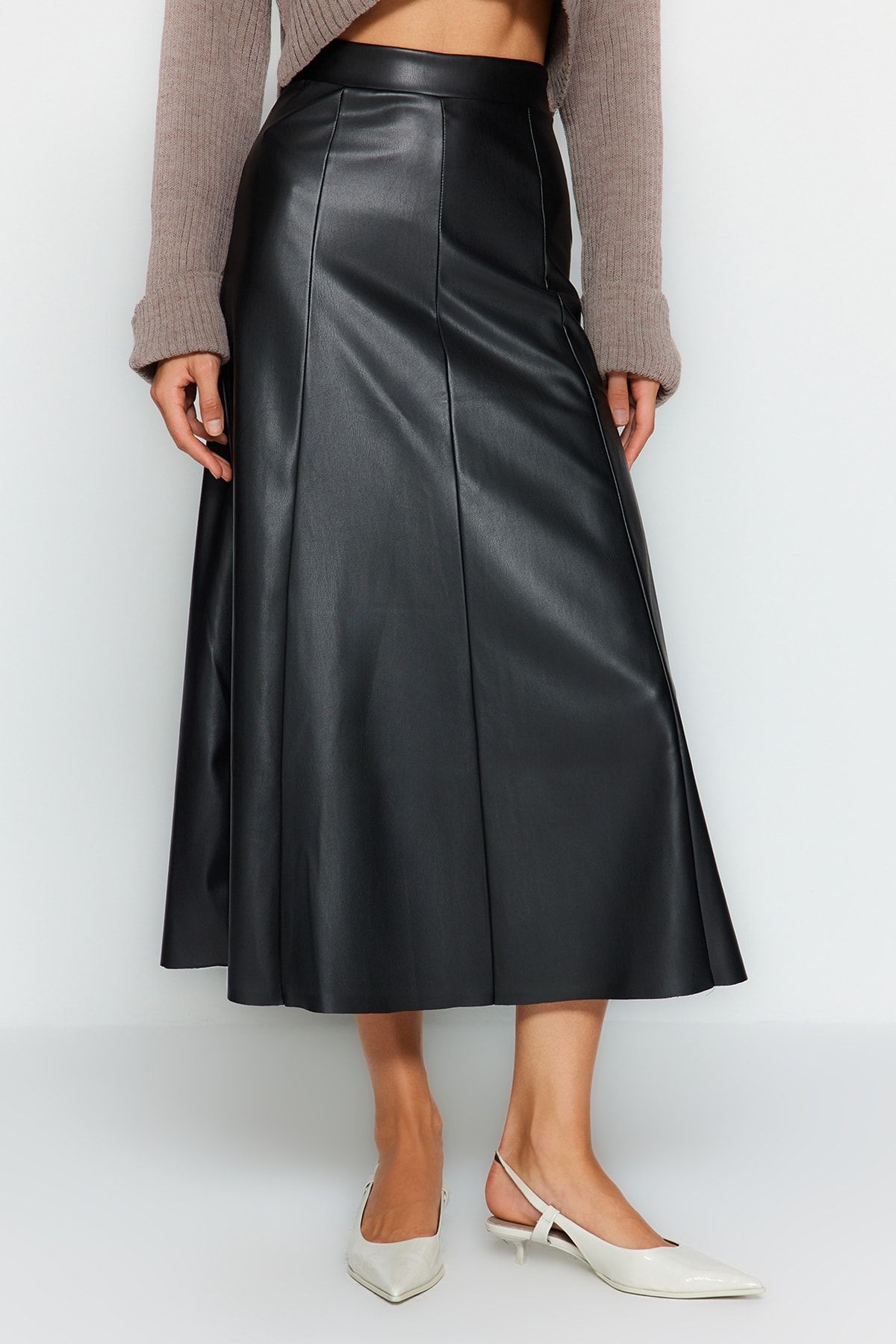 Trendyol Collection-Fustă maxi cu talie inalta neagră din imitatie piele TWOAW24ET00151 3