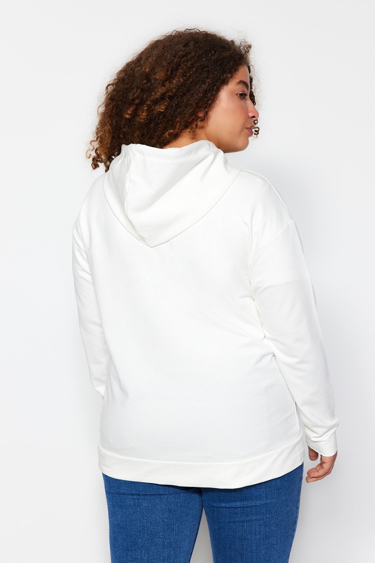 Trendyol Curve-Ecru Hooded Zippered Thin Knitted Sweatshirt TBBSS22SW0169 6