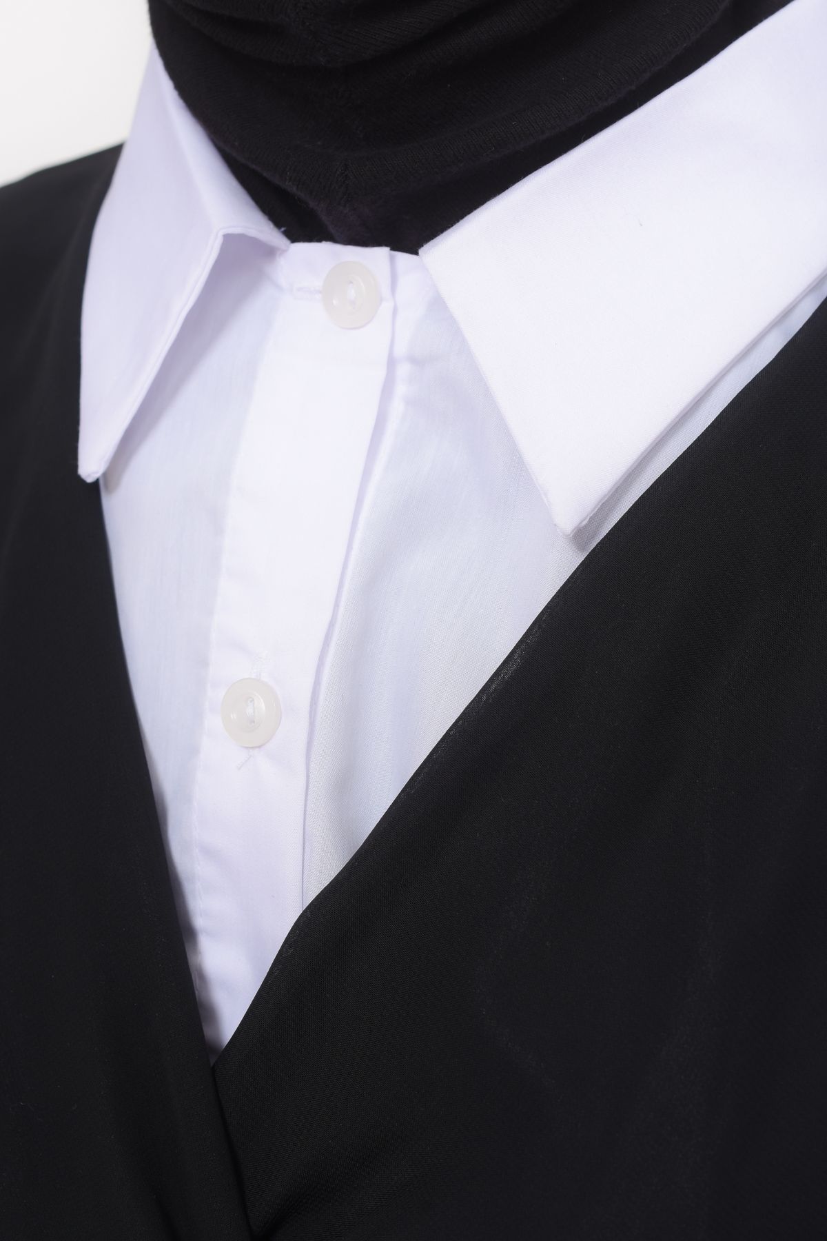 https://cdn.dsmcdn.com/ty992/product/media/images/prod/SPM/PIM/20230823/16/d8557a64-691e-36e6-9412-ad5758150a38/1_org_zoom.jpg