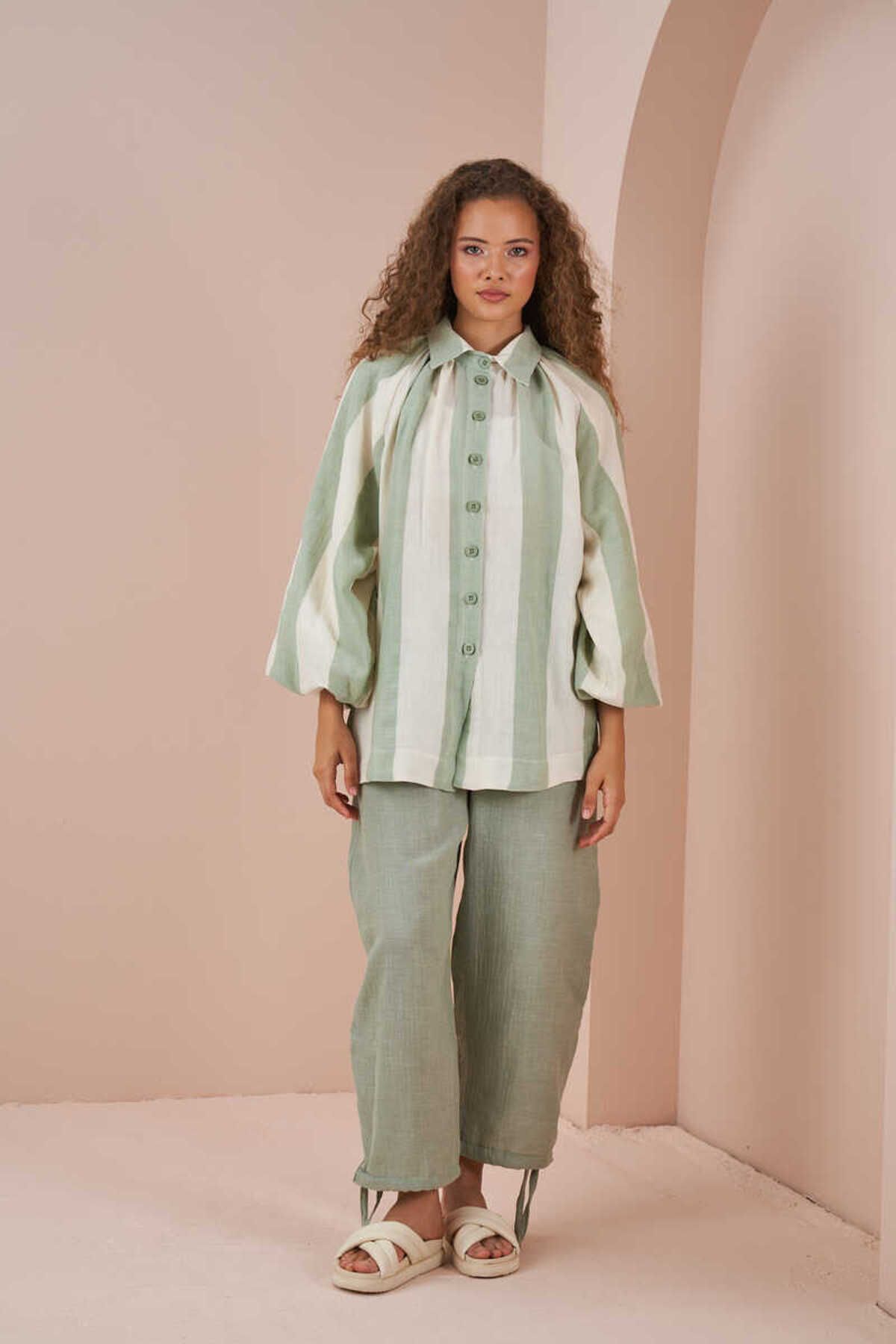 Mevra-Balloon Sleeve Muslin Thick Striped Tunic Green 2
