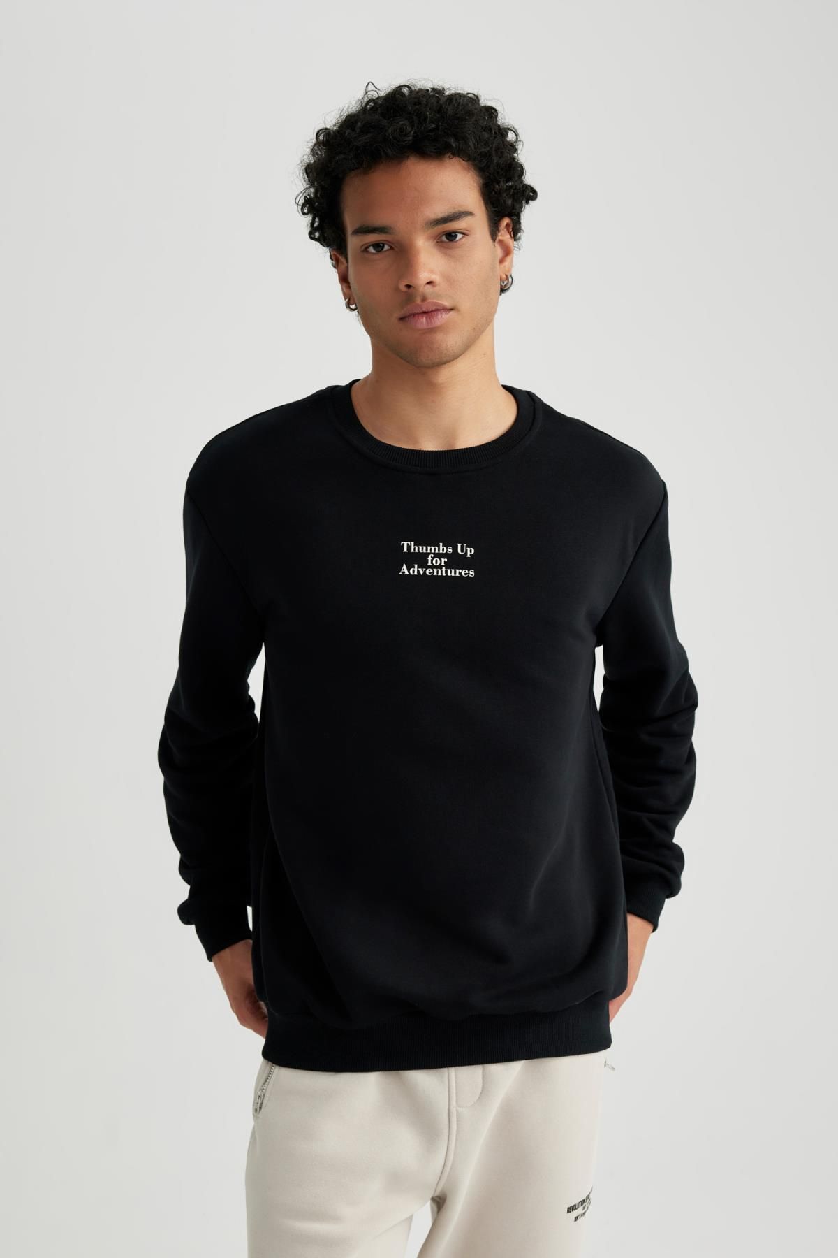 Defacto Regular Fit Crew Neck Printed Sweatshirt Trendyol