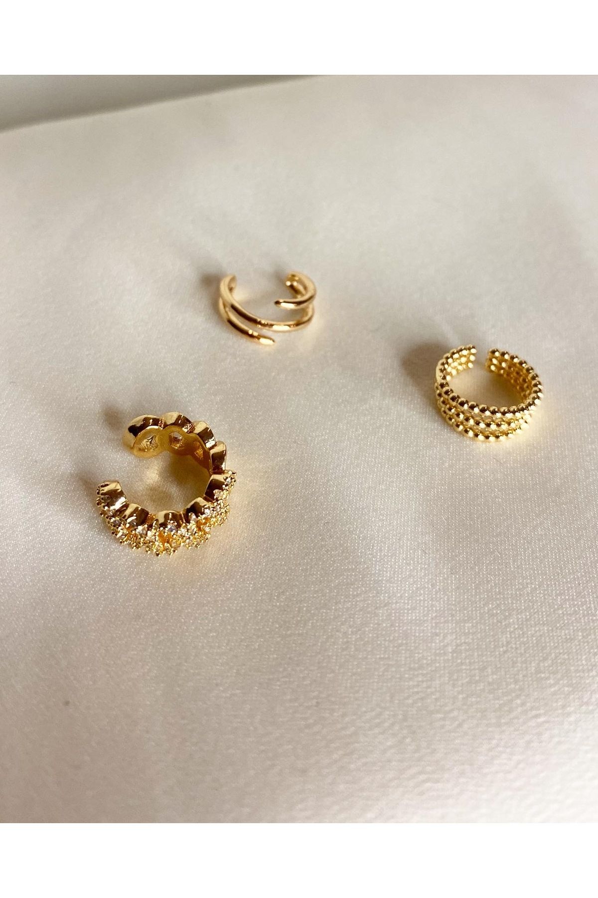 Liora earrings top