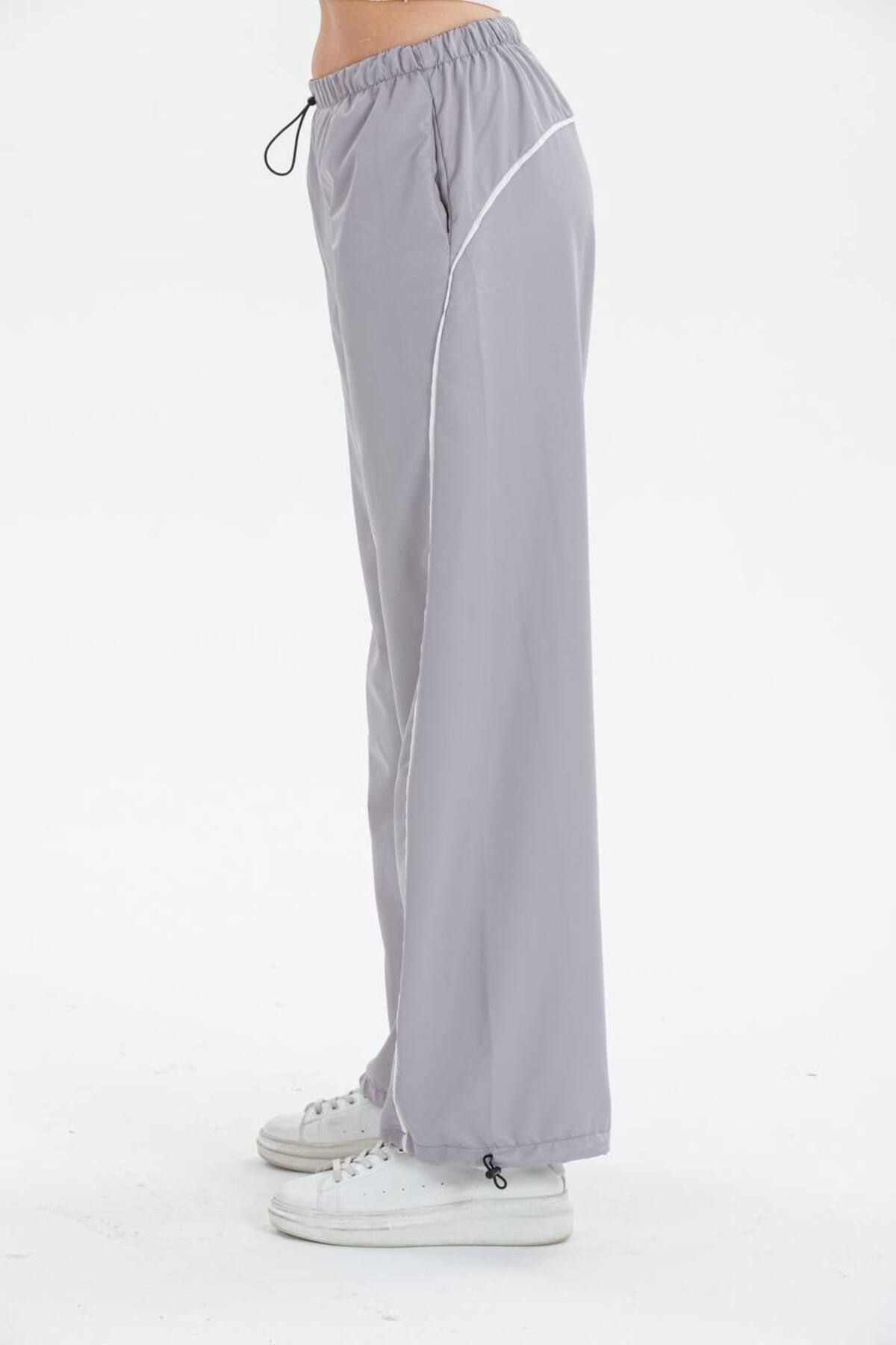Parachute material track pants best sale