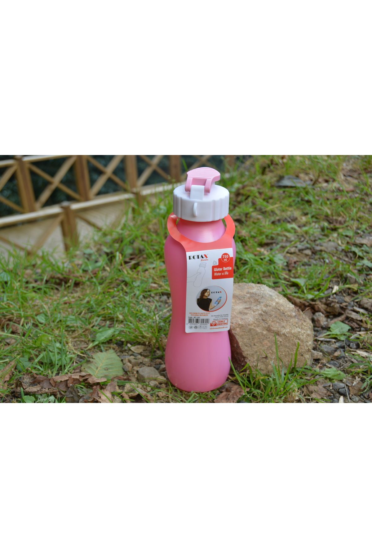 Flamingo | 750ml Water Bottle | Matte Pink