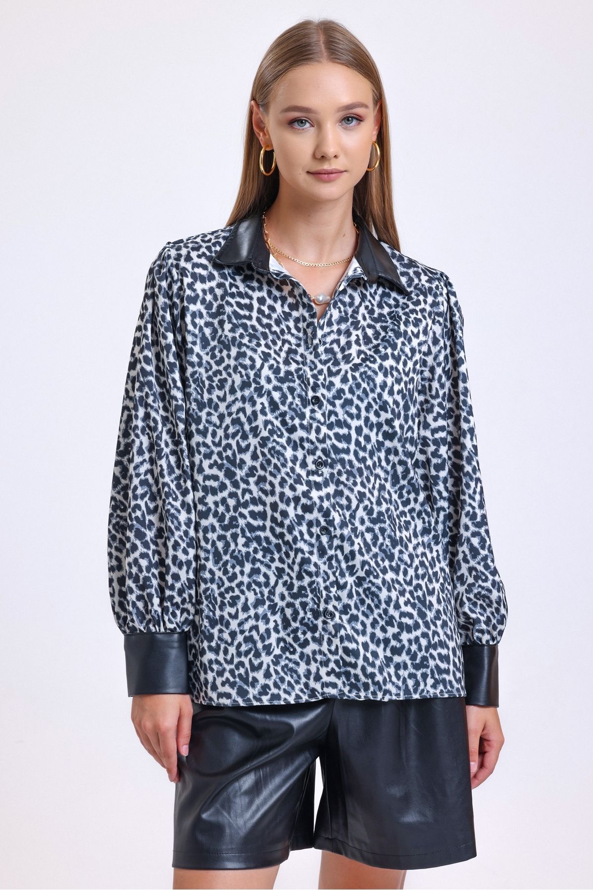 https://cdn.dsmcdn.com/ty992/product/media/images/prod/SPM/PIM/20230829/16/4db0abbf-c0c2-3156-8d32-a47686369ef6/1_org_zoom.jpg