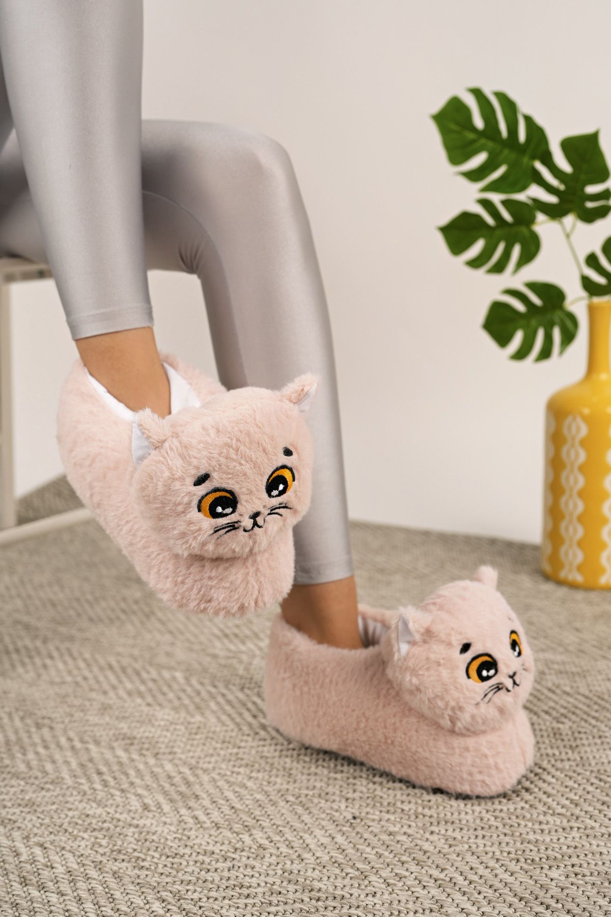 Angry cat clearance slippers