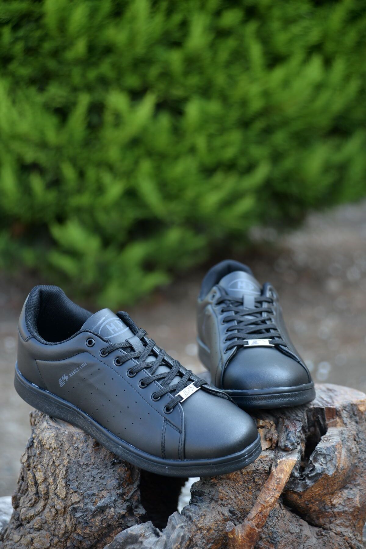 MP Unisex Winter Waterproof Anti Slip Poly Sole Light Comfortable Orthopedic Leather Black Style Sports Shoes