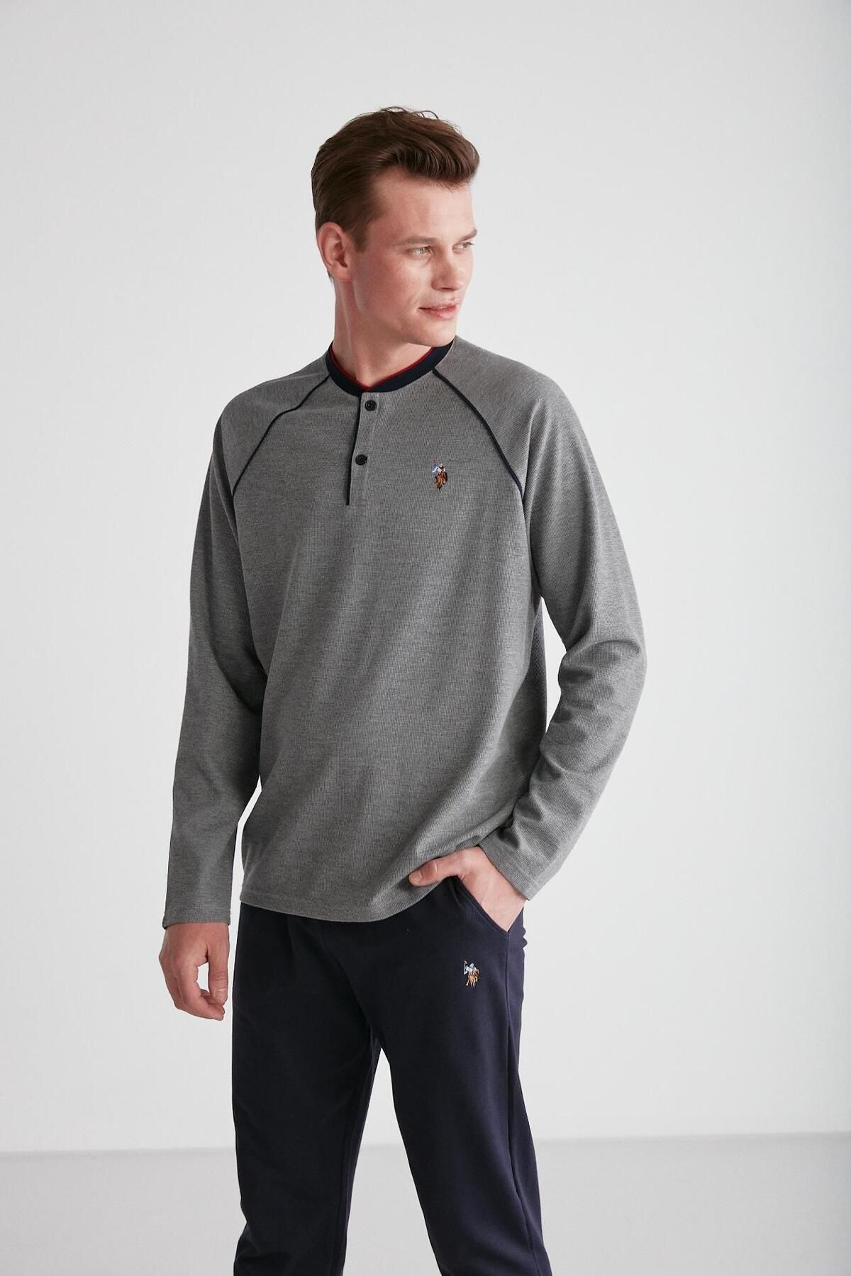 ست پیژامه خاکستری مردانه پایه. POLO ASSN. لباس خواب آنتراسیت ملانژ 024K.1ZE8.T.7.A3GR4P U.S. Polo Assn.