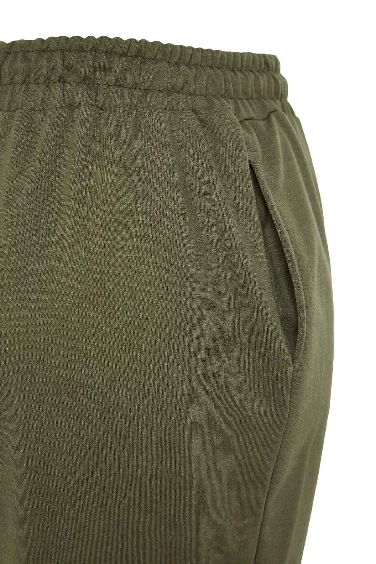 Trendyol Curve-Khaki Jogger Elastic Leg Knitted Plus Size Sweatpants Tbbss22Ea0065 7