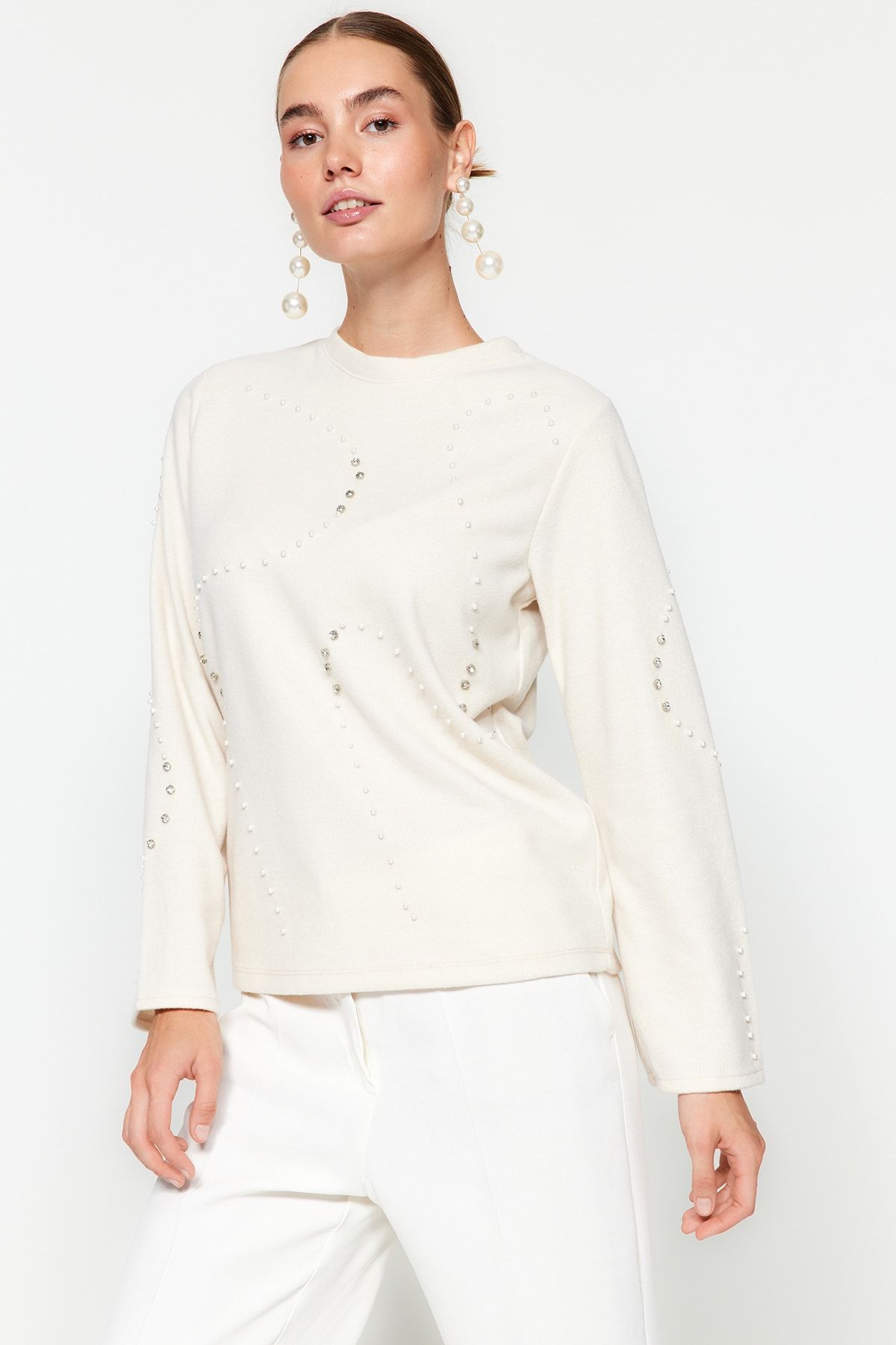 Trendyol Collection Kamienne Dodatki Szczegółowy Wygląd Salonik/dzianiny Regularny/regularny Krój Dzianinowa Bluza Kobieta - M