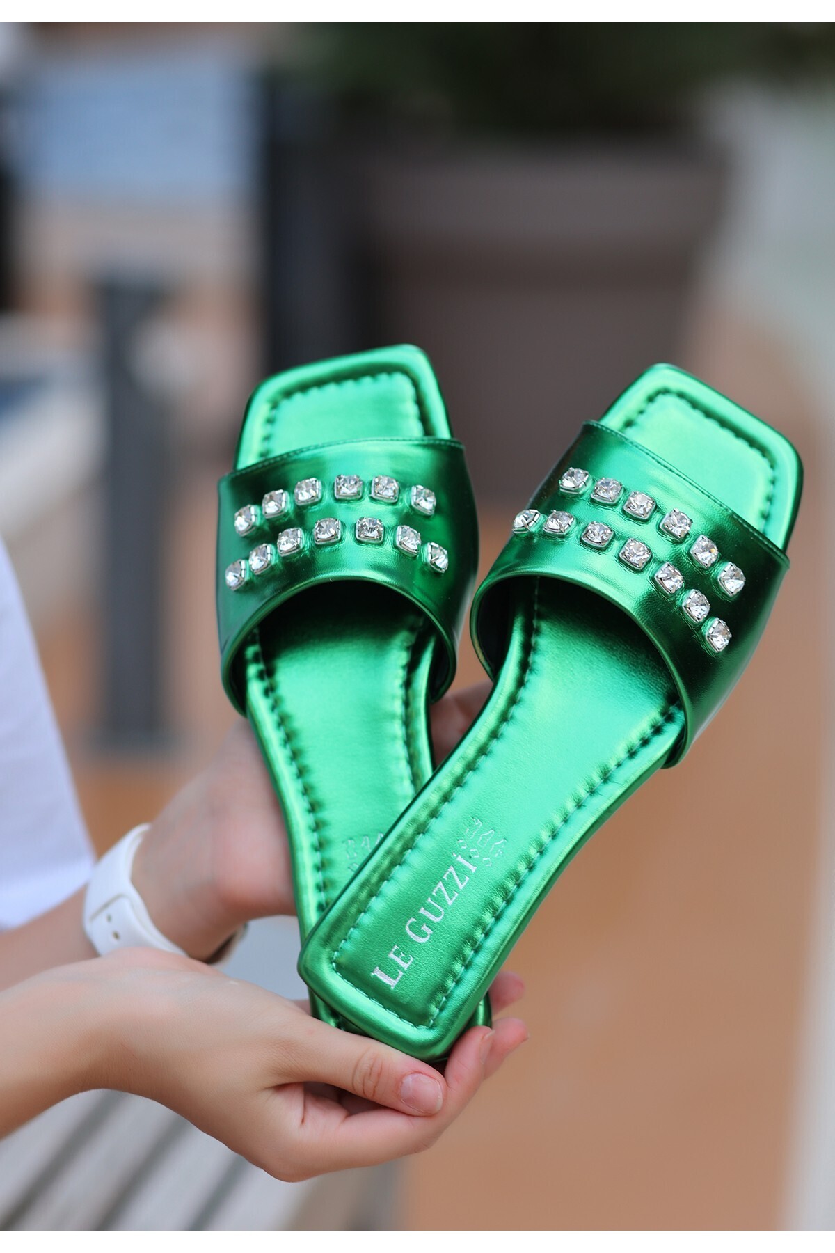 Slani Yeşil Rugan Terlik